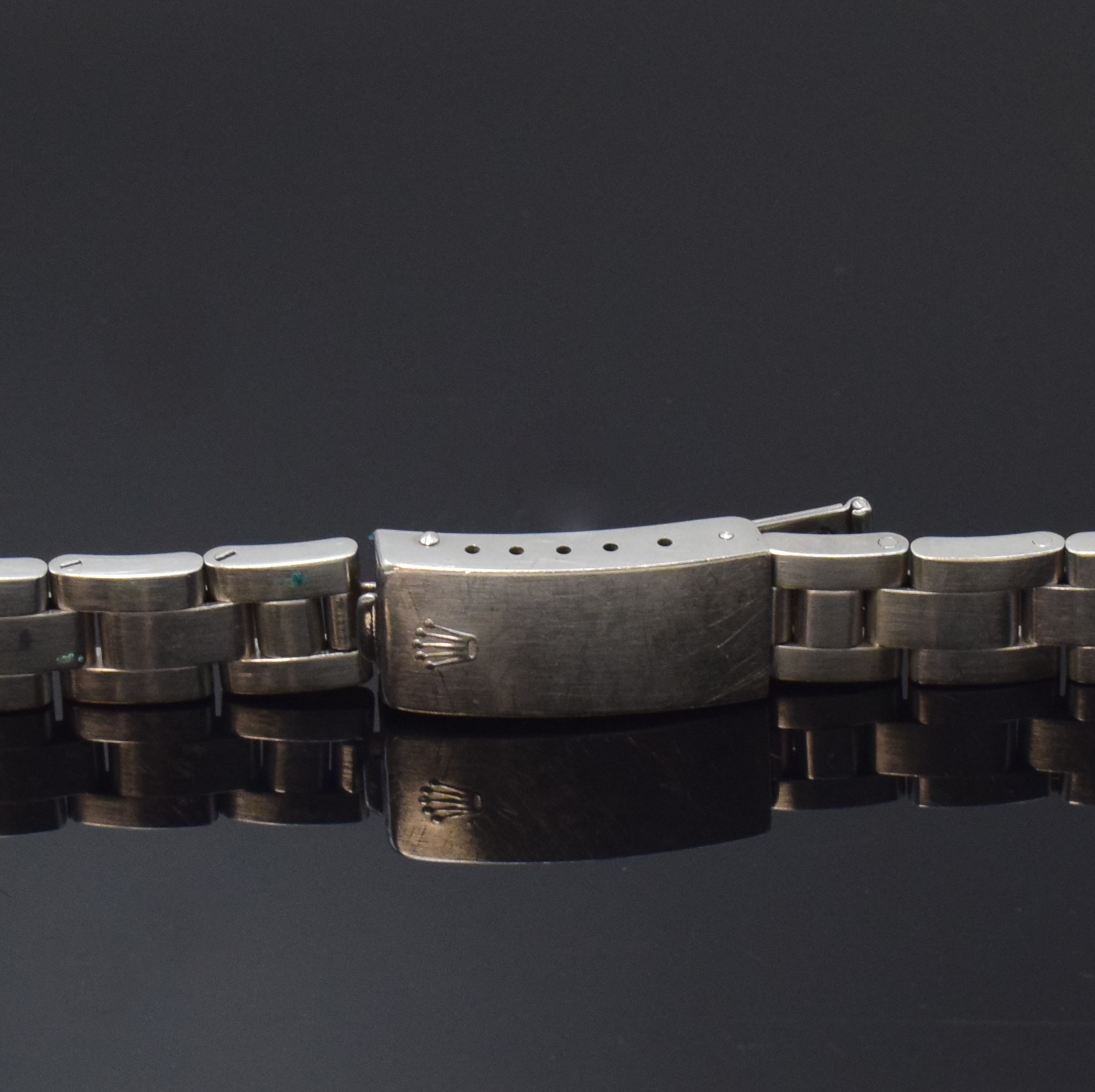 Detail b: ROLEX Damen Oysterband Referenz 78340, Schweiz um 1990, satiniertes Band m. Faltschl., 13-mm-Anstoß Nummer 590, L. ca. 15 cm, in gutem ...