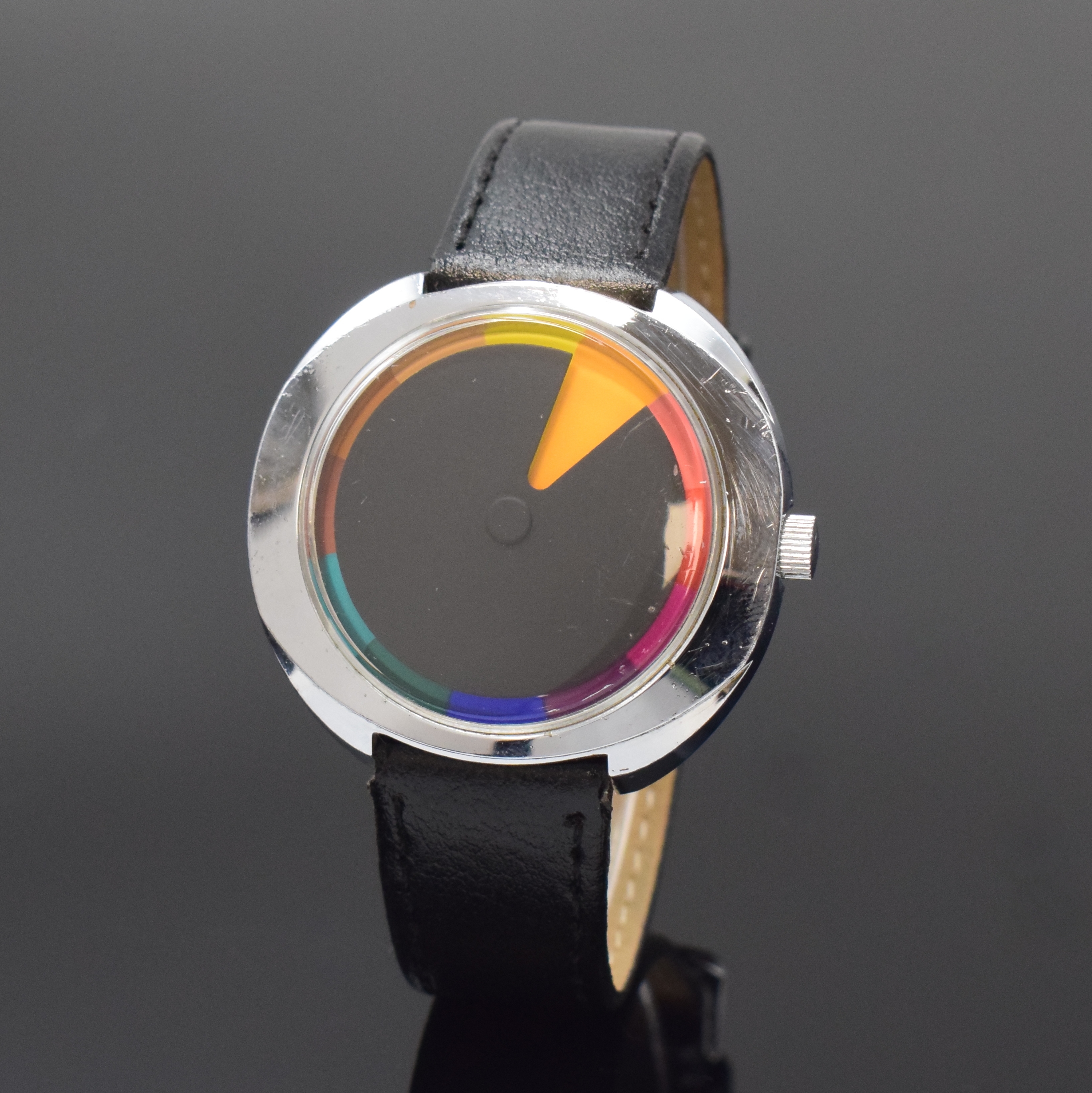CHROMACHRON Tian Harlan sogenannte "Anti- Stress-Uhr" in früher Ausführung, Deutschland um 1975, Handaufzug, verchr. Geh. m. verschr. ...