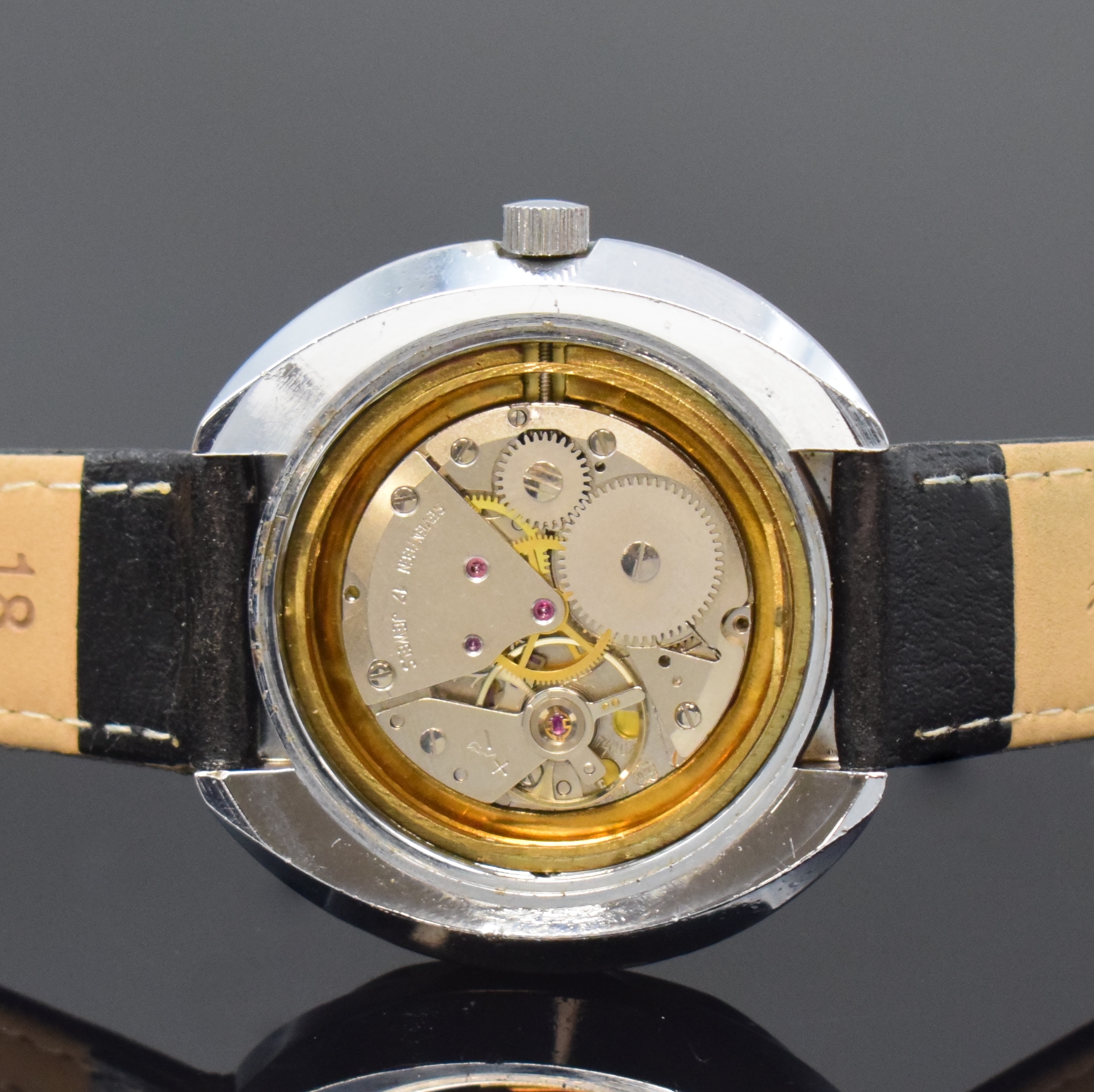 Detail d: CHROMACHRON Tian Harlan sogenannte "Anti- Stress-Uhr" in früher Ausführung, Deutschland um 1975, Handaufzug, verchr. Geh. m. verschr. ...