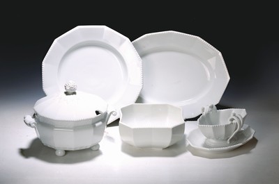 Image 26780069 - Dinner service, Nymphenburg, 20th century, 12 -sided basic shape with raised pearl rim, 12 flat plates, 11 deep plates, lidded tureen, 3 side dishes, 2 oval plates, 2 oval bowls, large round plate, gravy boat, slight traces of usage
