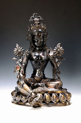 Image 26780255 - Large bronze sculpture, Tara, Tibet, around 1900/20, bronze casting, lotus base with breakthrough work