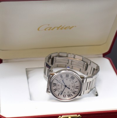 26780332e - CARTIER Ronde Solo wristwatch in steel, sold according to papers October 2017, self winding, original bracelet with butterfly buckle, back with 8 screws, jeweled crown, silvered dial with big Roman numerals, blued steel hands, diameter approx. 36 mm, length approx. 20 cm, original box and papers, condition 2