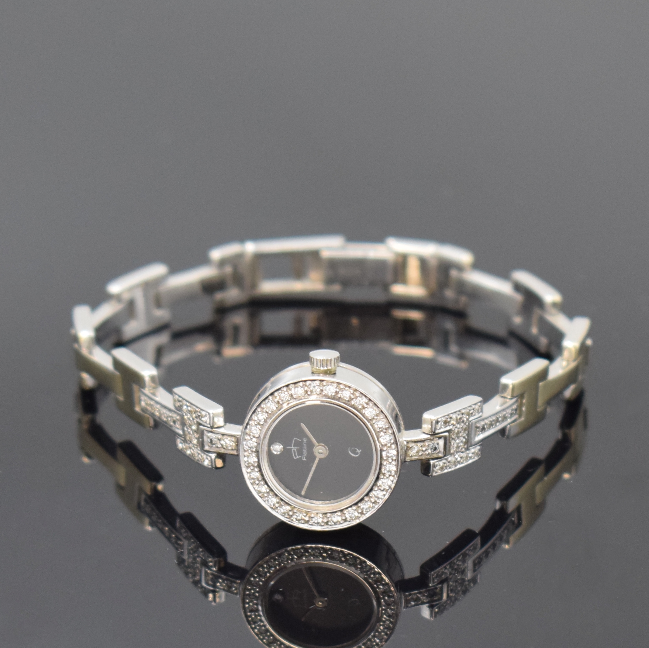 PH Flatline Damenarmbanduhr in WG 585/000, Deutschland um 1980, quarz, Boden aufgedr. Lünette wie Bandanst. aufw. m. Diamanten bes., schwarzes ...