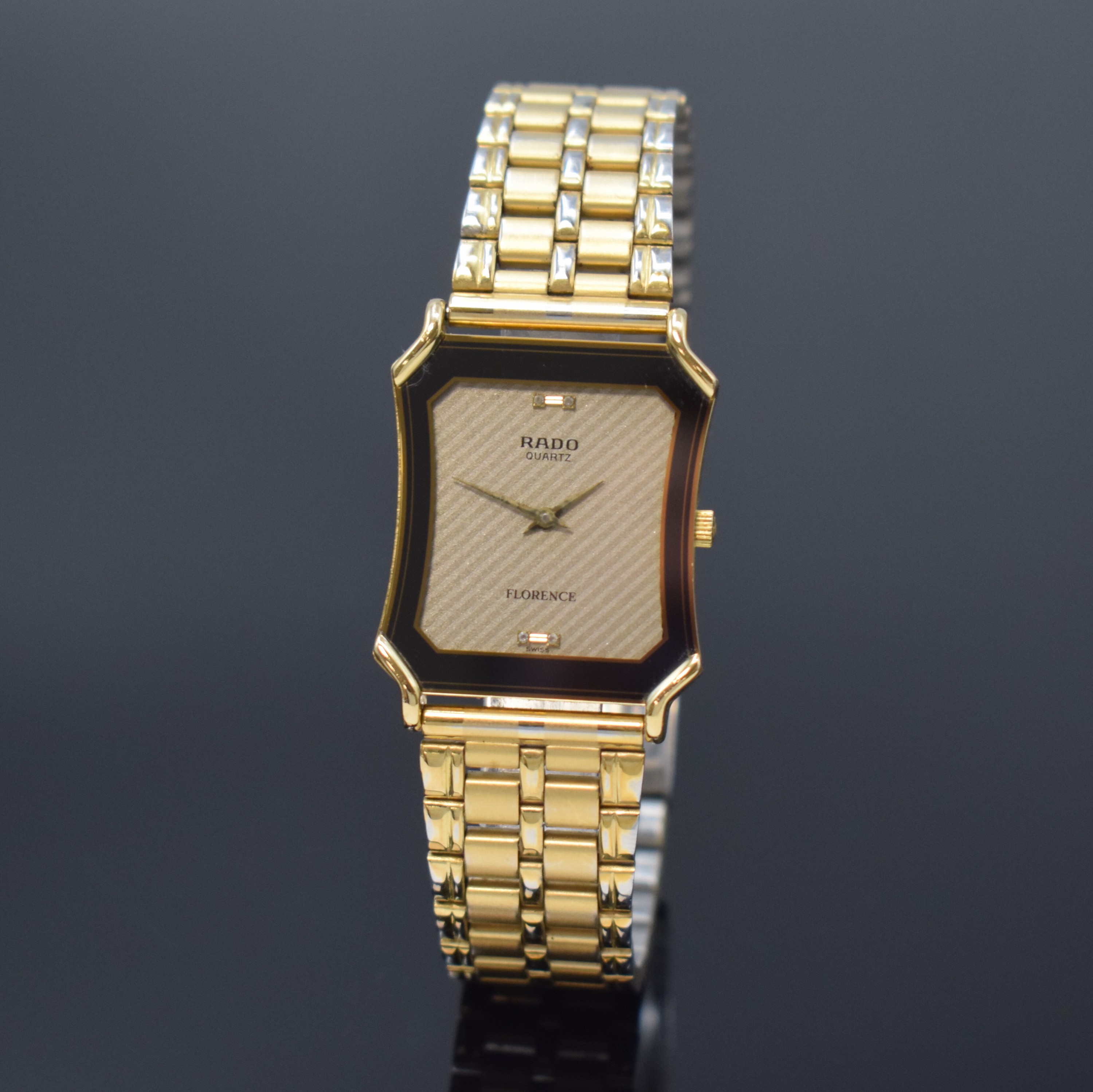 RADO Florence Armbanduhr in Stahl/Gold Referenz 150.3386.2, Schweiz um 1995, quarz, Boden 4-fach verschr., neutr. Stahlband m. Faltschl., silb. ...