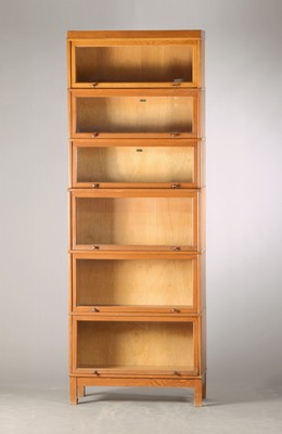 Image 26780669 - Bookcase, around 1920, from the "Union Zeiss Frankfurt am Main" workshop, consisting of 6 elements, each with a glass panel front, orig.rolled glass, approx. 242 x 86 x 35 cm, condition 2