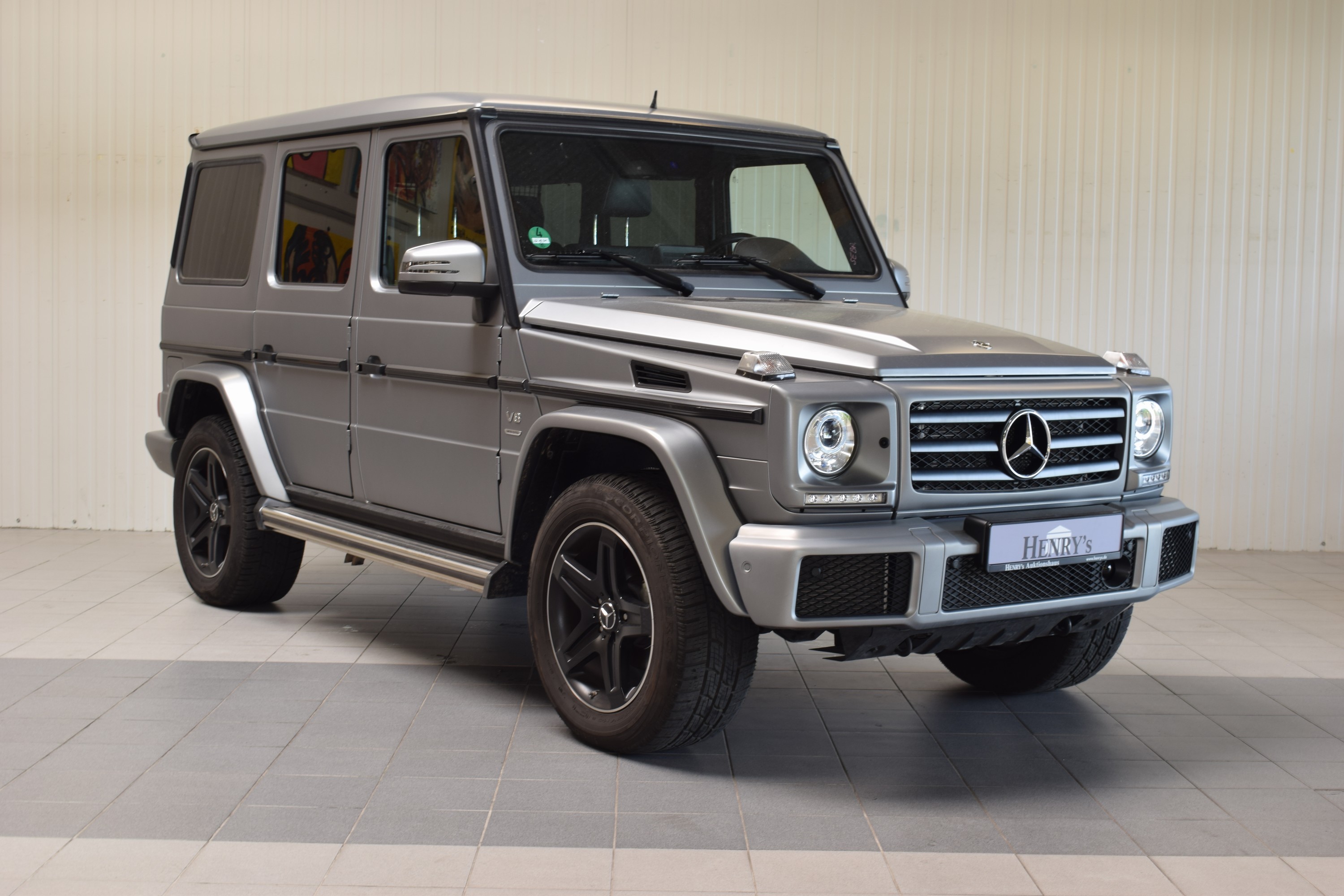 Mercedes-Benz G500 Limited Edition, EZ 02/2018, Laufleistung ca. 30.000km , 310kW/421 PS, Automatikgetriebe, Designo Platin Magno Metallic, Leder ...