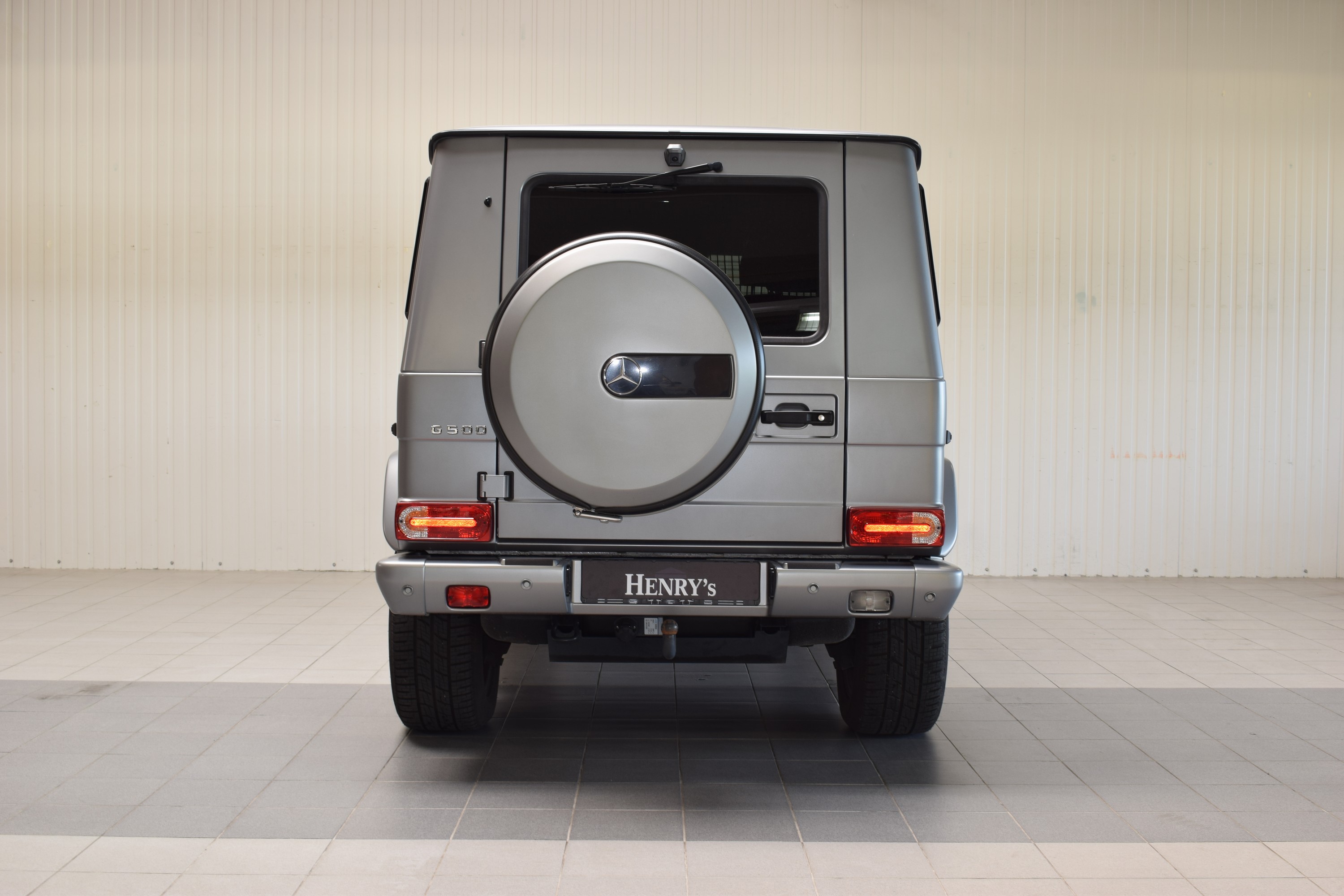 Detail d: Mercedes-Benz G500 Limited Edition, EZ 02/2018, Laufleistung ca. 30.000km , 310kW/421 PS, Automatikgetriebe, Designo Platin Magno Metallic, Leder ...