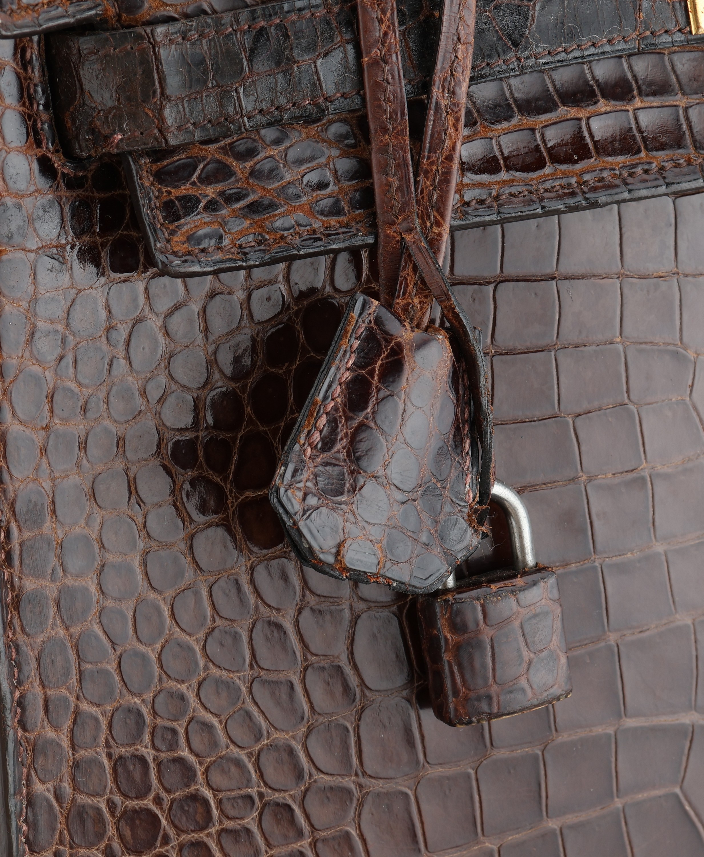 Detail c: Vintage HERMES Kelly Bag, 1960, Shiny Porosus Crocodile in Havanna Braun, Innenaustattung auf feinem Ziegenleder, goldene Hardware, ca. 32 x 11.5 x ...