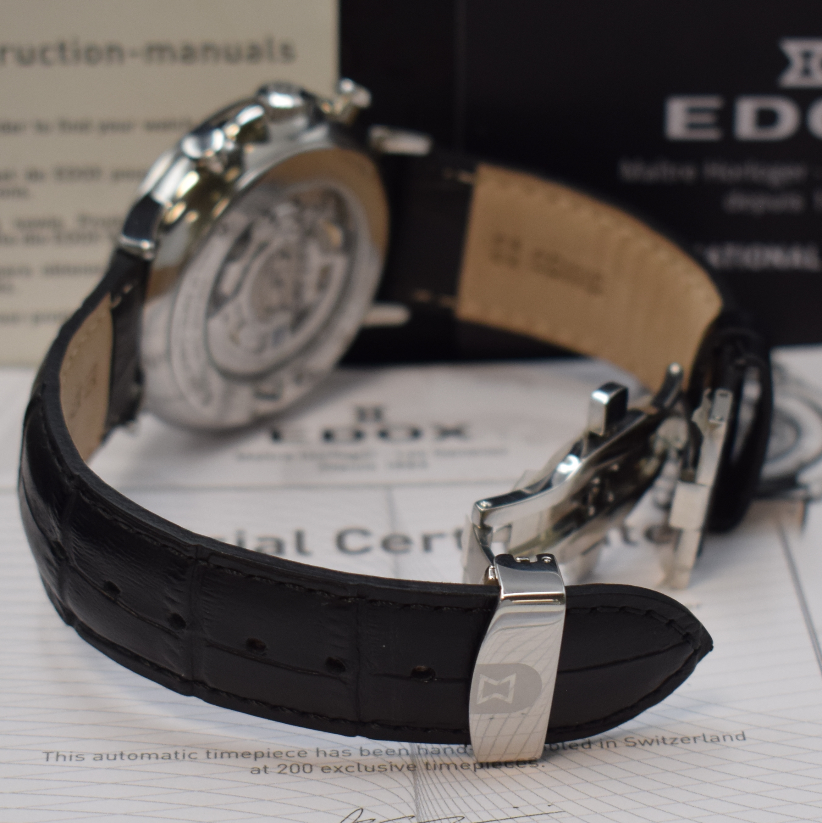Detail b: EDOX Les Bemonts C.R.-F. skelettierte und auf 200 Stück limitierter Armbandchronograph in Stahl, Schweiz um 2022, Automatik, orig. Lederband m. ...