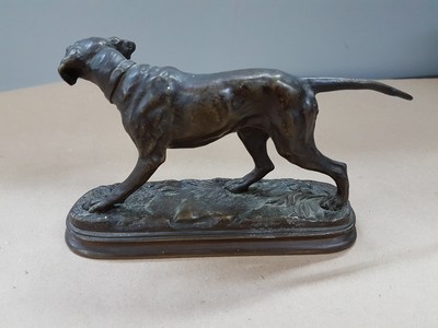 26781724b - Alfred Dubucand, 1828 - 1894, bronze sculpture, hunting dog, signed, approx. 9 x 18 cm