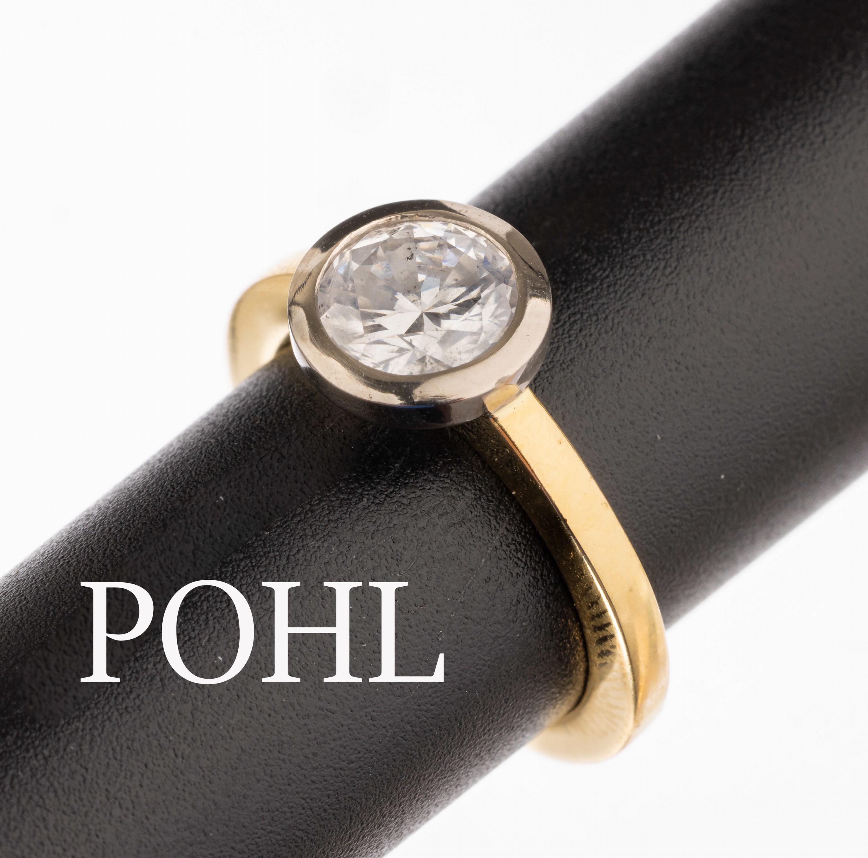 18 kt Gold Brillant-Ring, WG/GG 750/000, Brillant ca. 1.62 ct feines Weiß/p1, sign. POHL Idar Oberstein, RW 55, ca. 6.4 g
