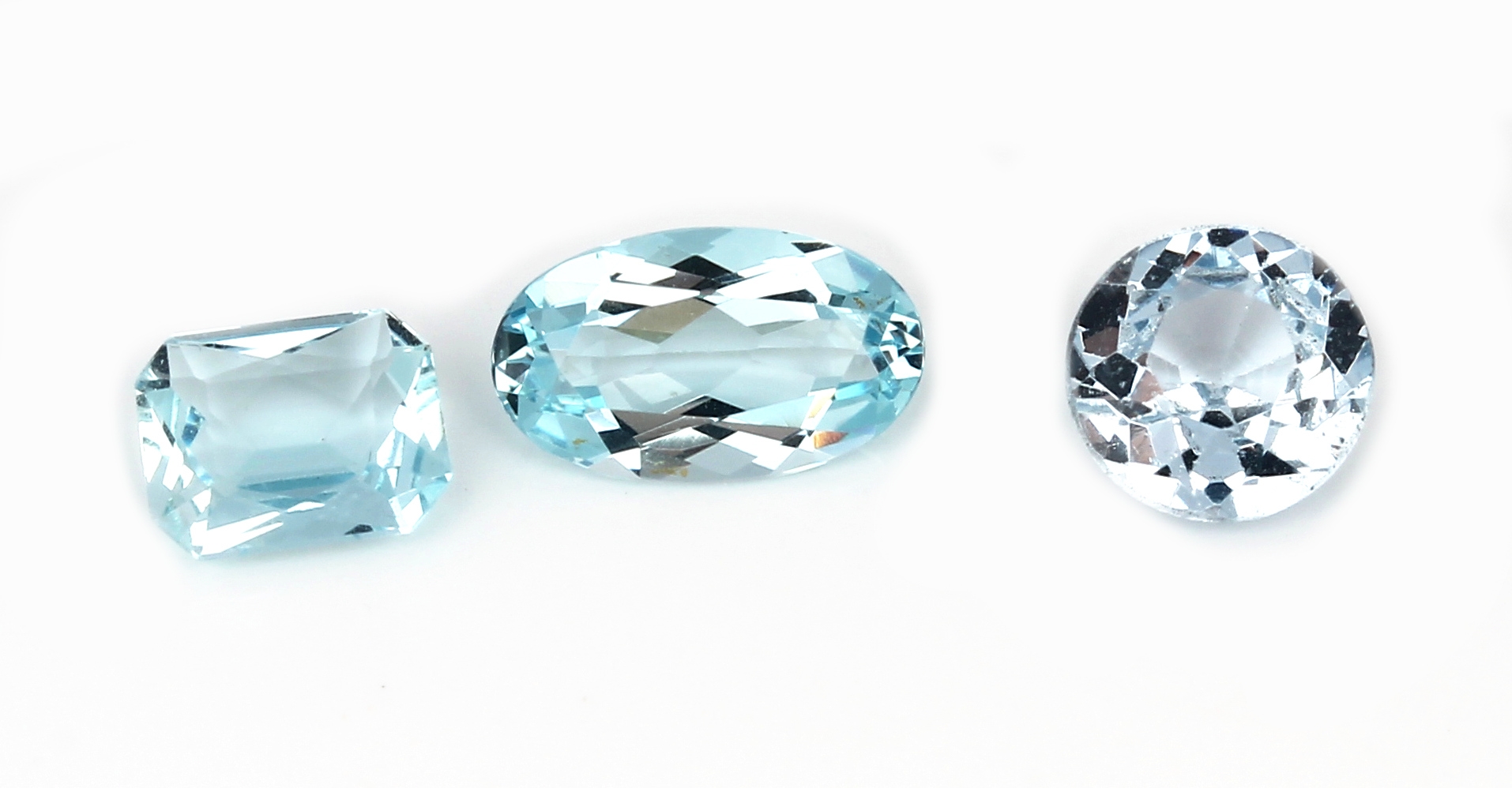 Detail a: Lot lose Aquamarine zus. ca. 273.0 ct, versch. Größen und Schliffformen