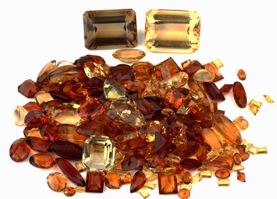 Image 26781906 - Lot loose citrines total approx. 528.0 ct