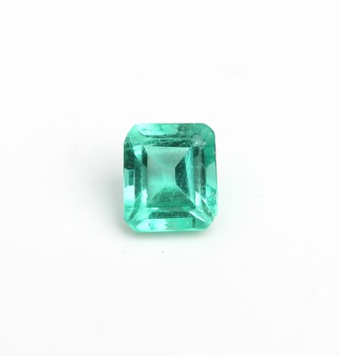 26781989b - Loose emerald square approx. 0.95 ct, approx. 6x5x4 mm