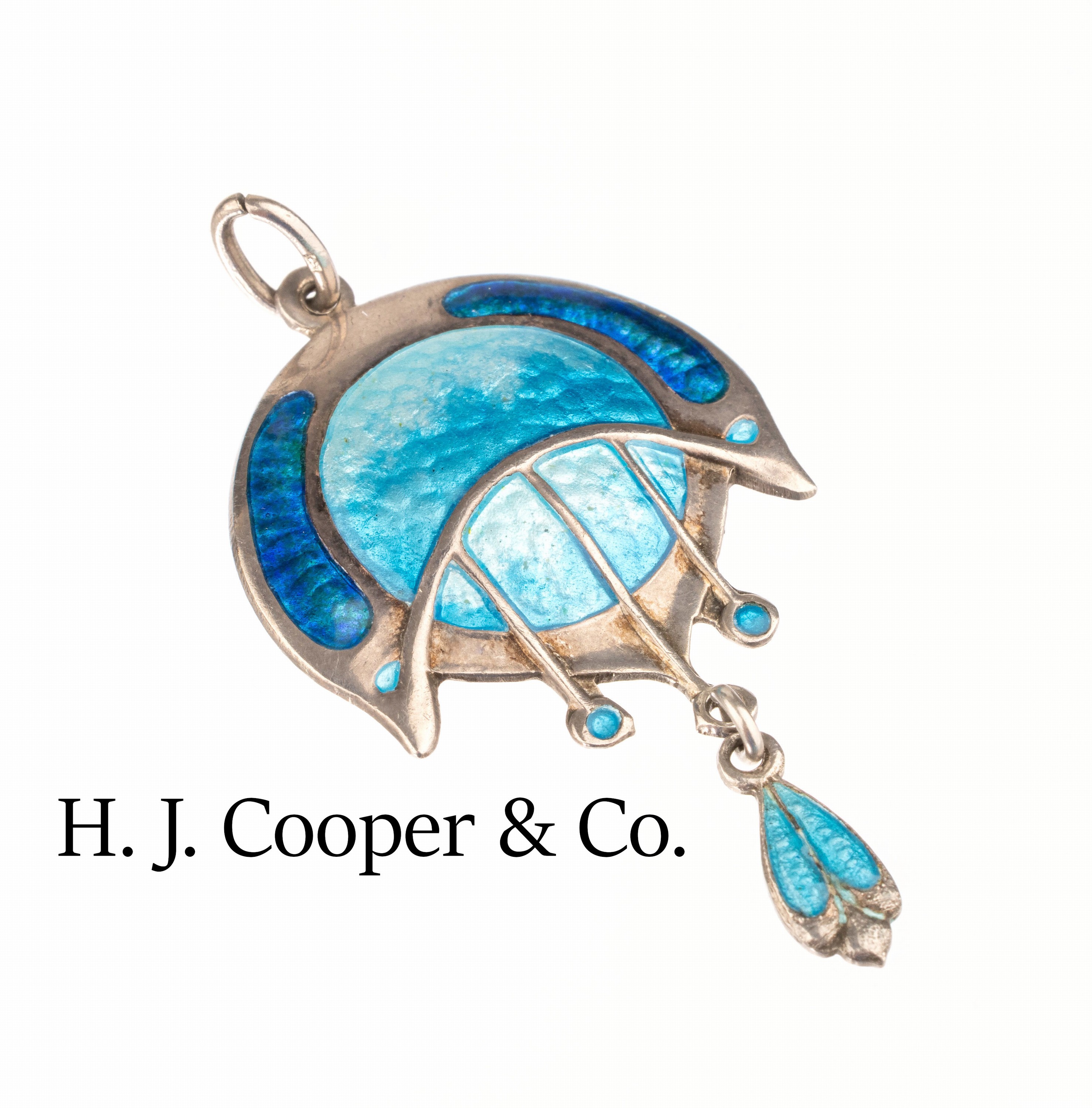 Anhänger mit Email, England, Birmingham 1910, 925er Silber, Meistermarke H.J. Cooper & Co. Ltd., in versch. Blautönen emailliert, Abhängung ...