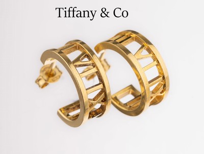 Image 26782014 - Pair of TIFFANY & Co. ear hoops