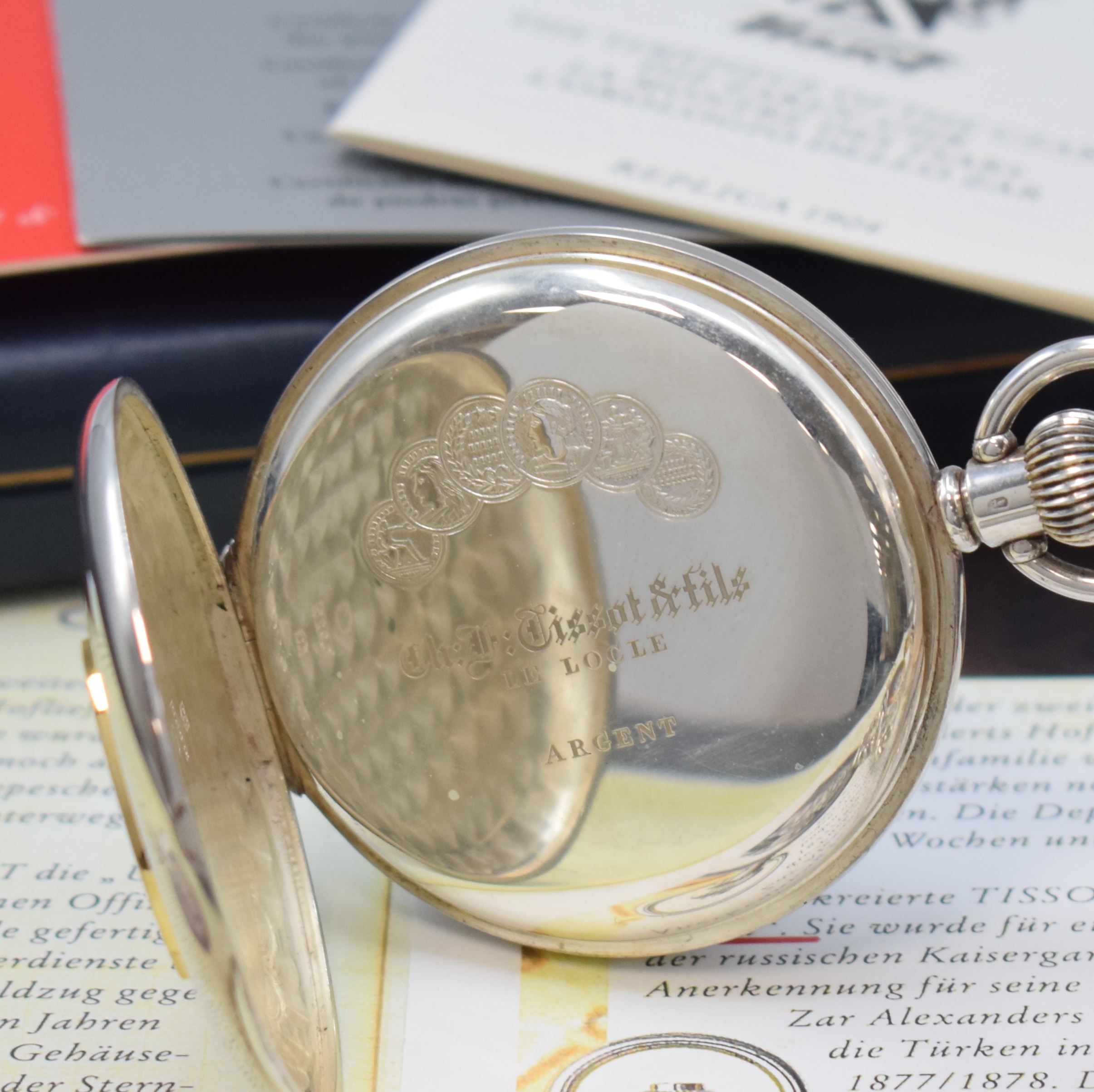 Detail f: TISSOT & FILS schwere Savonette Herrentaschenuhr sogennate Zarenuhr in Sterlingsilber an Sterlingsilber-Kette, Schweiz um 1990, nach Vorbild von ...