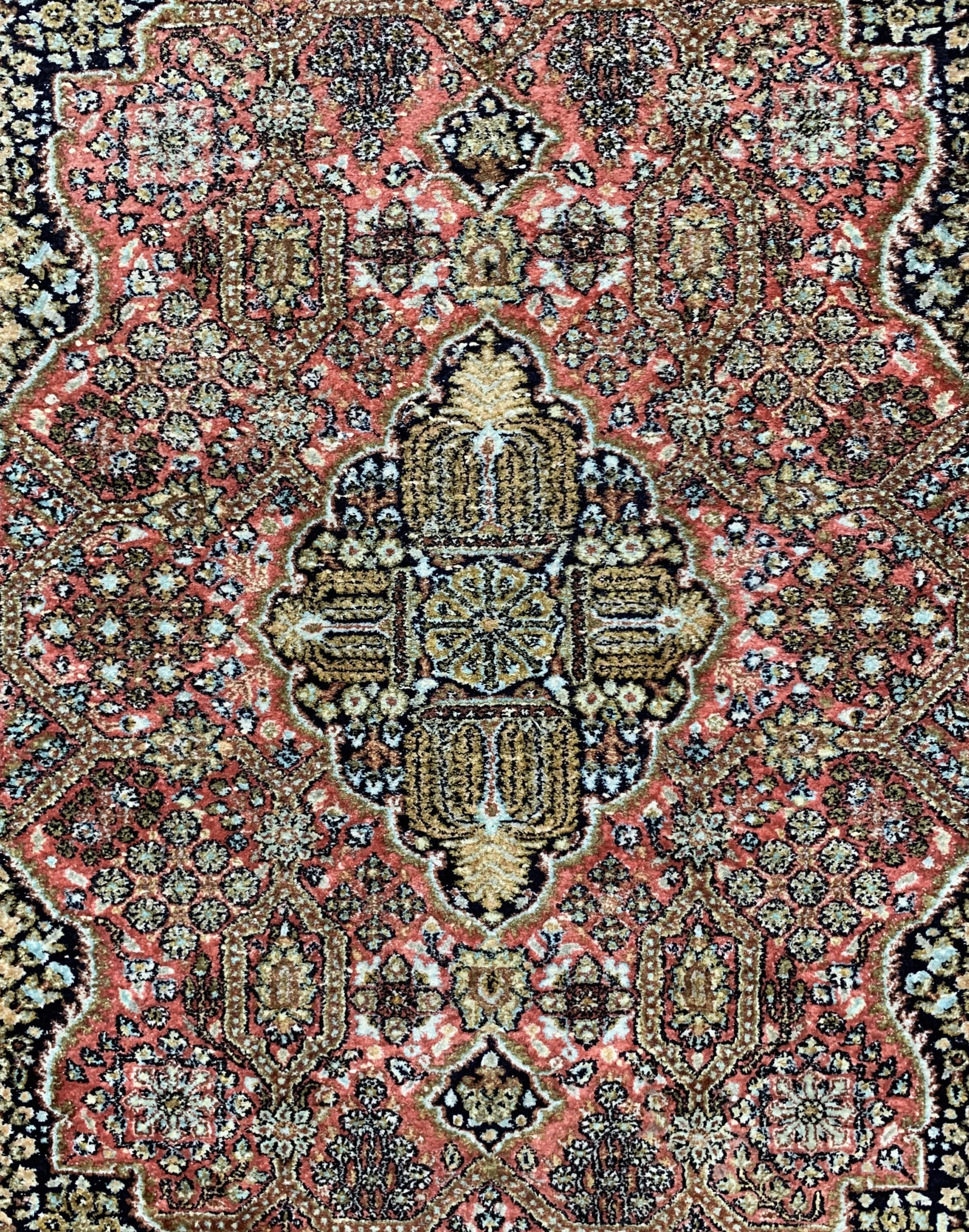 Detail b: Ghom Seide, Persien, Mitte 20.Jhd, reine Naturseide, ca. 160 x 112 cm, EHZ: 2