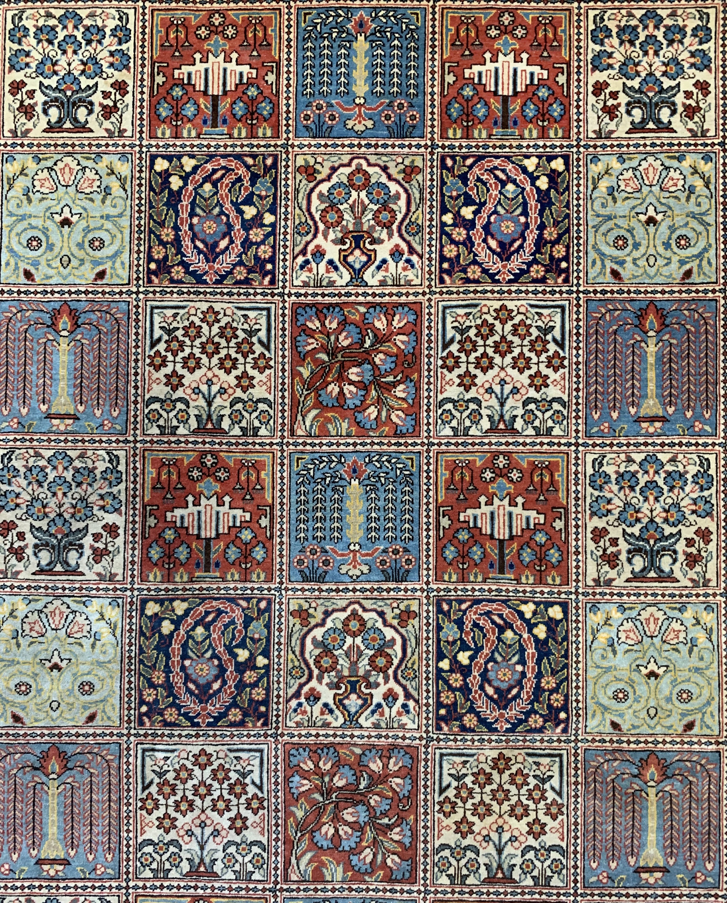 Detail b: Ghom Kork, Persien, Mitte 20.Jhd, Korkwolleauf Baumwolle, ca. 323 x 237 cm, EHZ: 2