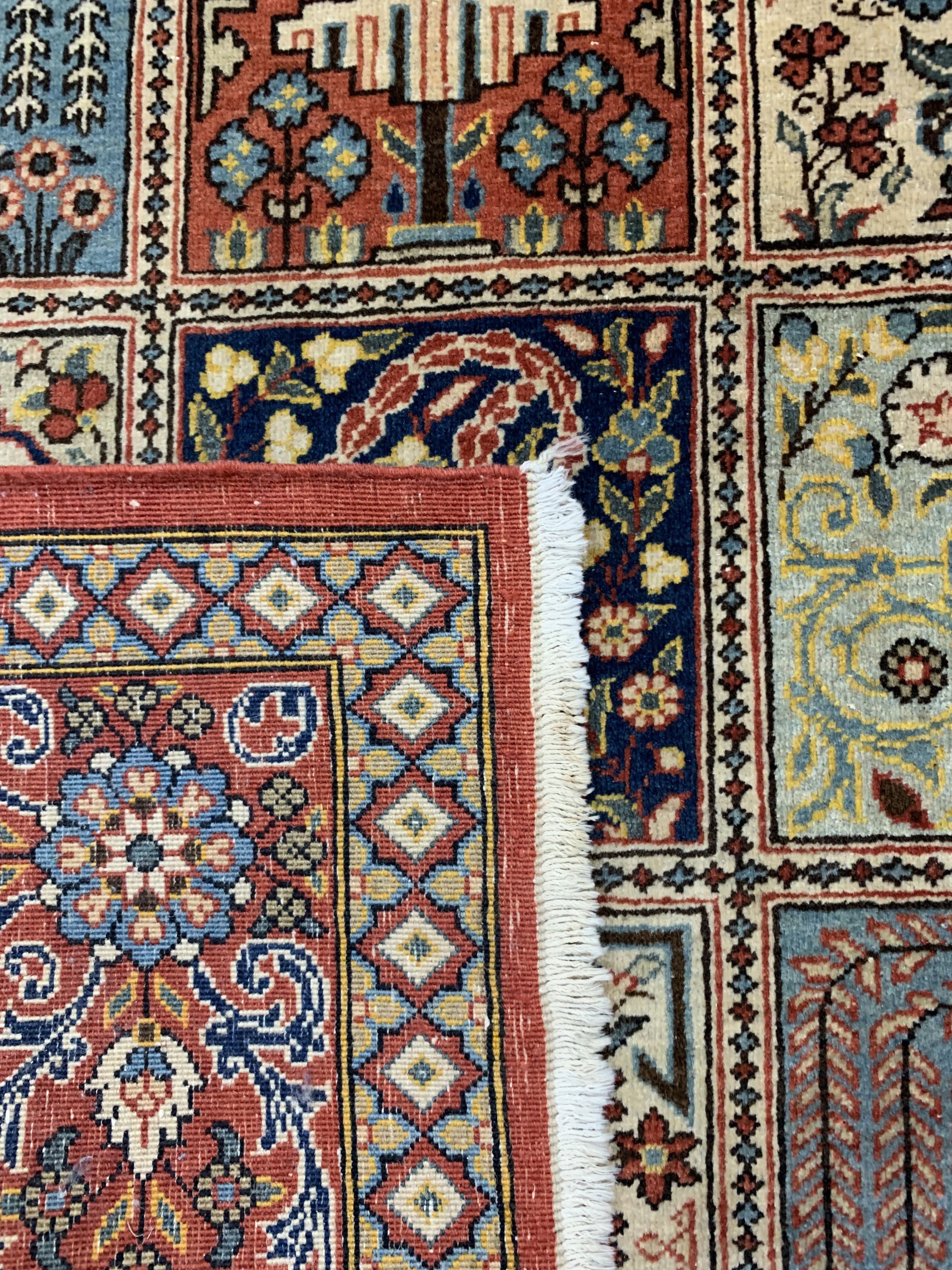 Detail e: Ghom Kork, Persien, Mitte 20.Jhd, Korkwolleauf Baumwolle, ca. 323 x 237 cm, EHZ: 2