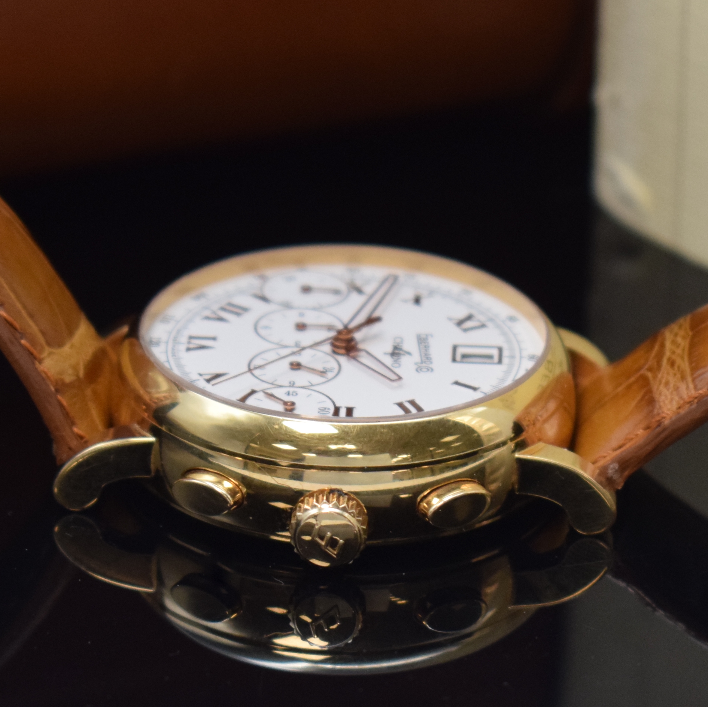 Detail b: EBERHARD & CO Chrono4 Bellissimo Herrenchronograph in GG 750/000, Schweiz verk. lt. beil. Pap. 04/2003, Automatik, Boden 4-fach verschr., verschr. ...
