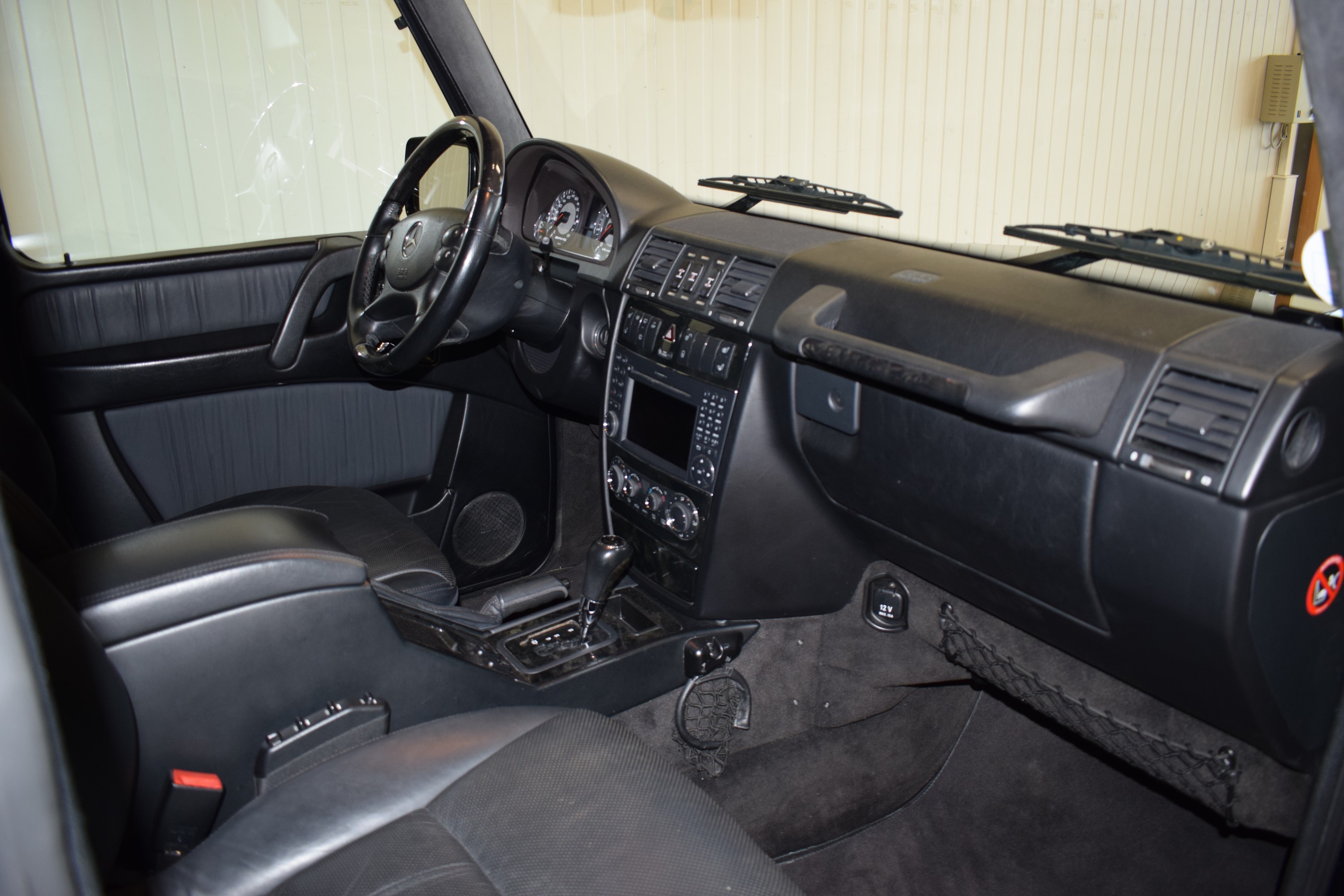 Detail h: Mercedes-Benz G55 AMG 4-Matic, EZ 2008, Laufleistung 129.019 km, 372 kW/507 PS, V8 Kompressor , Automatikgetriebe, Farbe: schwarz, Leder, ...