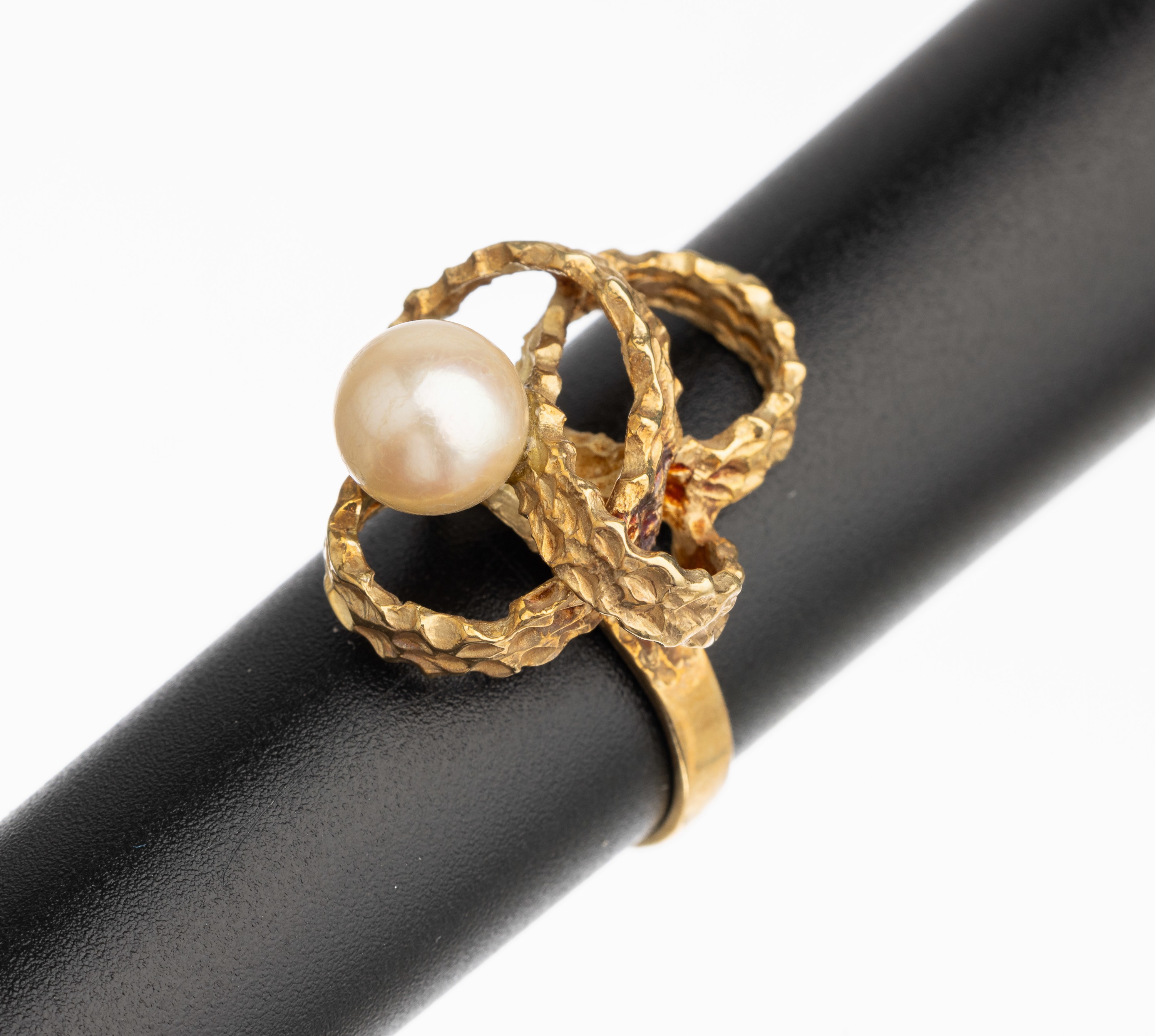 14 kt Gold Zuchtperl Ring, GG 585/000, 1 Zuchtperle Durchm. ca. 7.3 mm, RW 53, total ca. 6.8 g