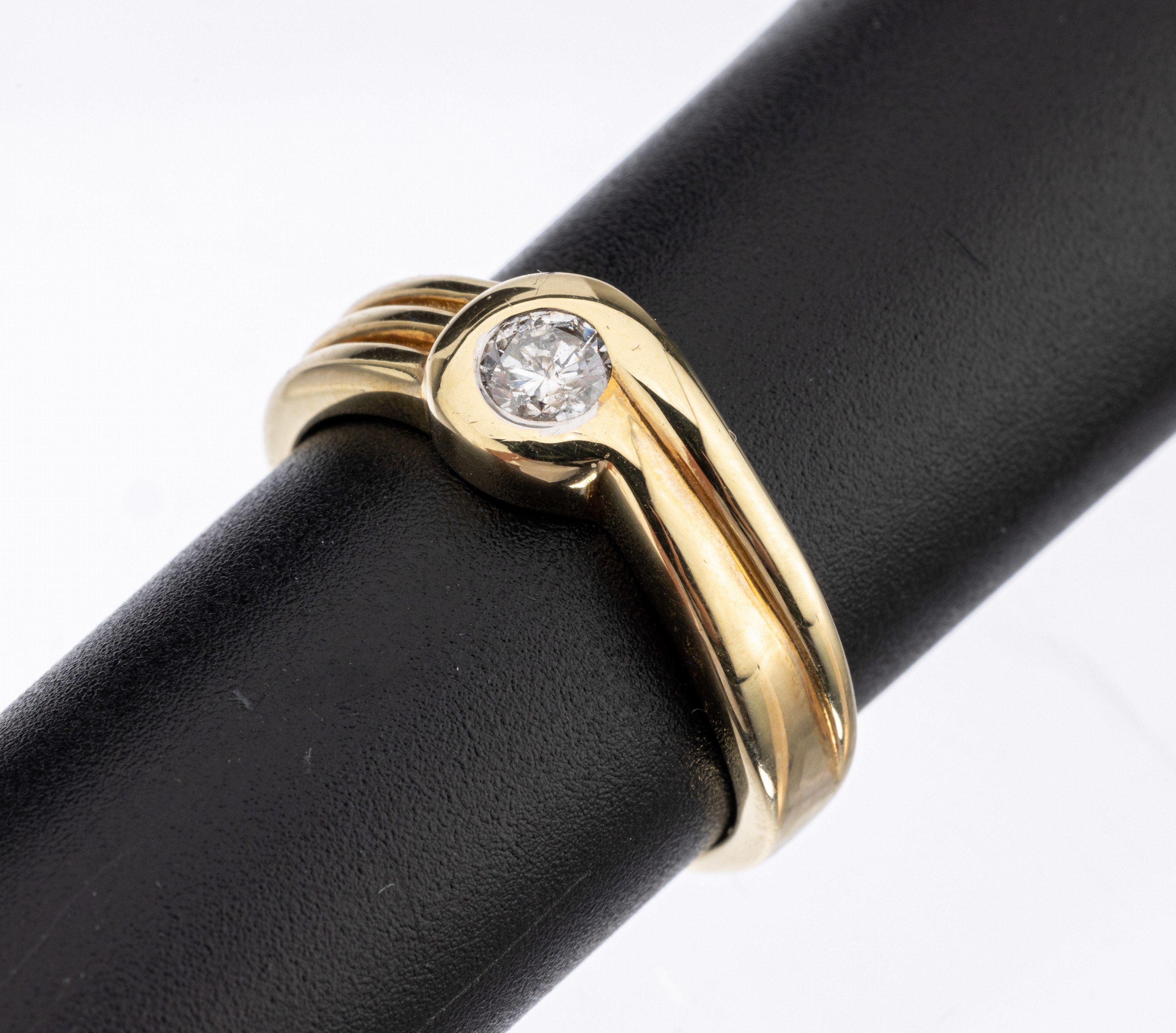 14 kt Gold Brillant Ring, GG 585/000, 1 Brillant ca. 0.25 ct Weiss/p, RW 57, total ca. 6.4 g