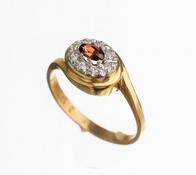 Image 14 kt gold garnet brilliant ring , YG 585/000, oval bevelled garnet approx. 8 brilliants ...