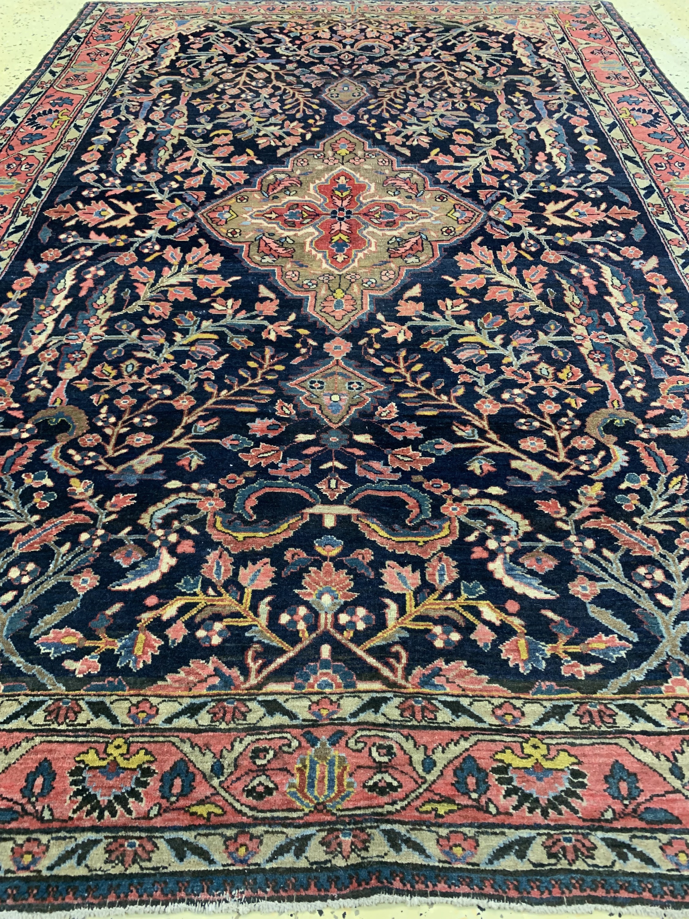 Detail d: Sarogh Antiker, Persien, um 1900, Wolle aufBaumwolle, ca. 198 x 137 cm, EHZ: 3