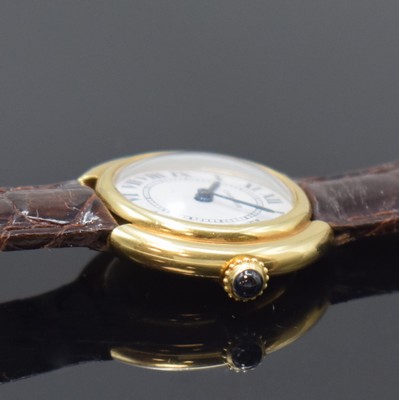 26783334c - CARTIER Paris 18k yellow gold ladies wristwatch, Switzerland around 1990, manual winding, snap on case back, neutral leather strap with buckle in 18k yellow gold, jeweled crown, white dial with Roman numerals damaged, blued steel hands, Kal ETA 2412, 17 jewels, diameter approx. 26 mm, needs to be overhauled, condition 2-3