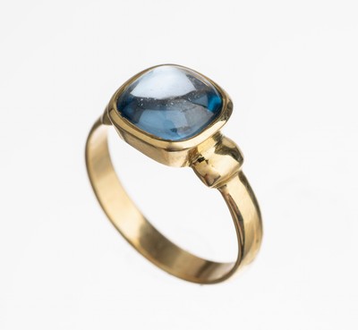 Image 26783381 - 14 kt gold aquamarine ring