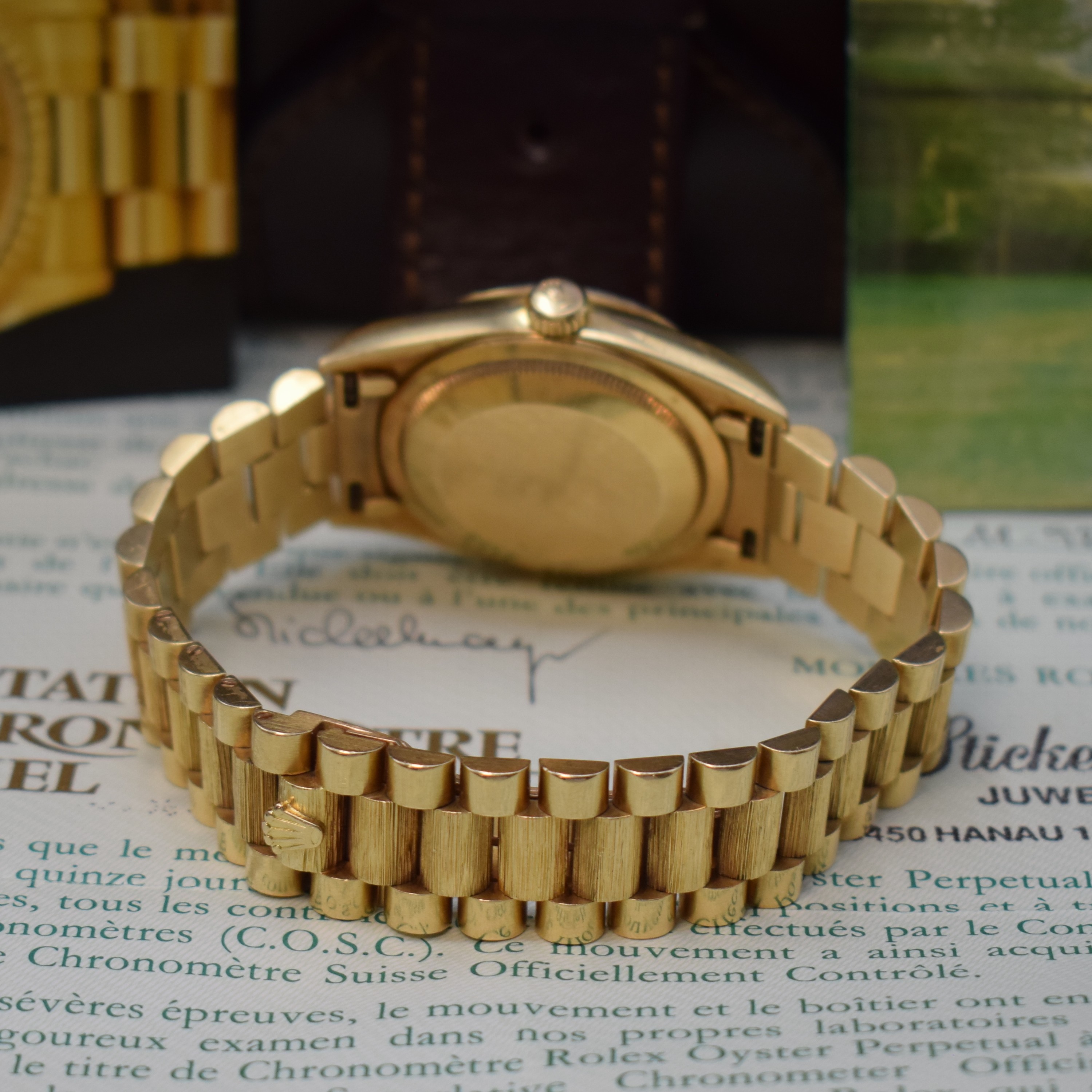Detail b: ROLEX Oyster Perpetual Day-Date Herrenarmbanduhr in GG 750/000 Referenz 18248, Schweiz verk. lt. beil. Zertifikat 11/1992, Automatik, E-Serie, ...