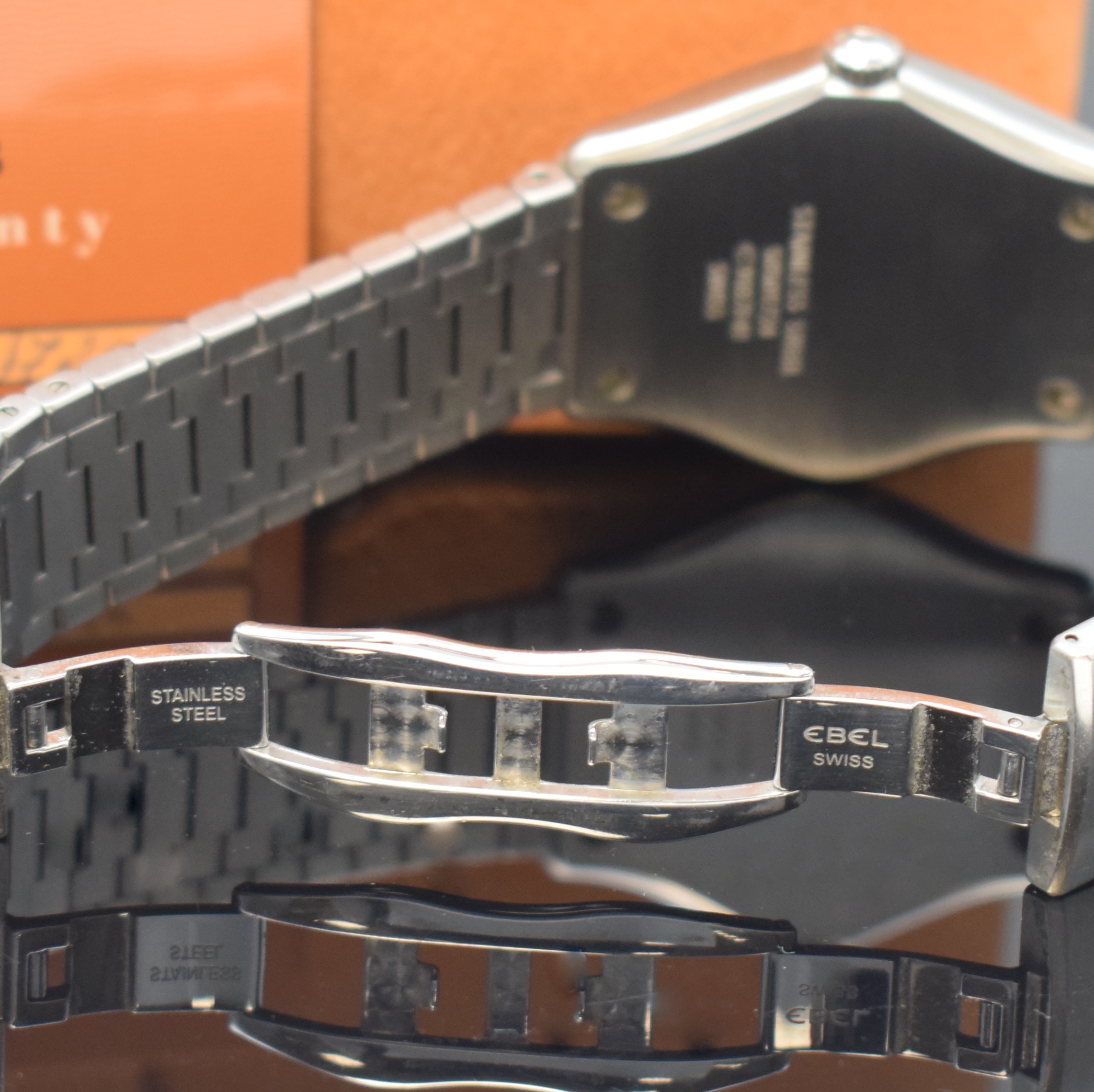 Detail c: EBEL Classic Wave Herrenarmbanduhr in Stahl Referenz 9187F41, Schweiz verk. lt. beil. Garantie 08/2003, quarz, orig. Wellengliederband m. dopp. ...