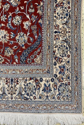 26783535a - Nain fine (9 La), Persia, end of 20th century,corkwool with silk, approx. 270 x 162 cm, condition: 1-2. Rugs, Carpets & Flatweaves