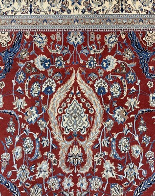 26783535b - Nain fine (9 La), Persia, end of 20th century,corkwool with silk, approx. 270 x 162 cm, condition: 1-2. Rugs, Carpets & Flatweaves