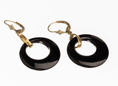 Image 26783961 - Pair of 14 kt gold onyx-earrings