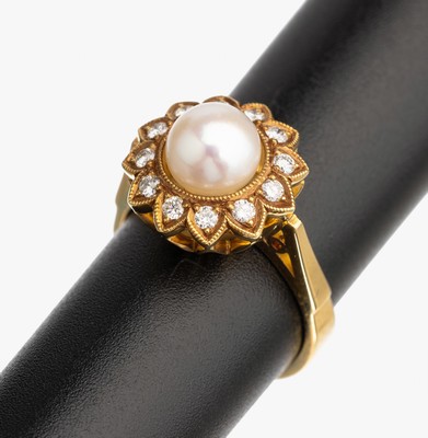 Image 26784331 - 18 kt gold brilliant-cultured pearl ring