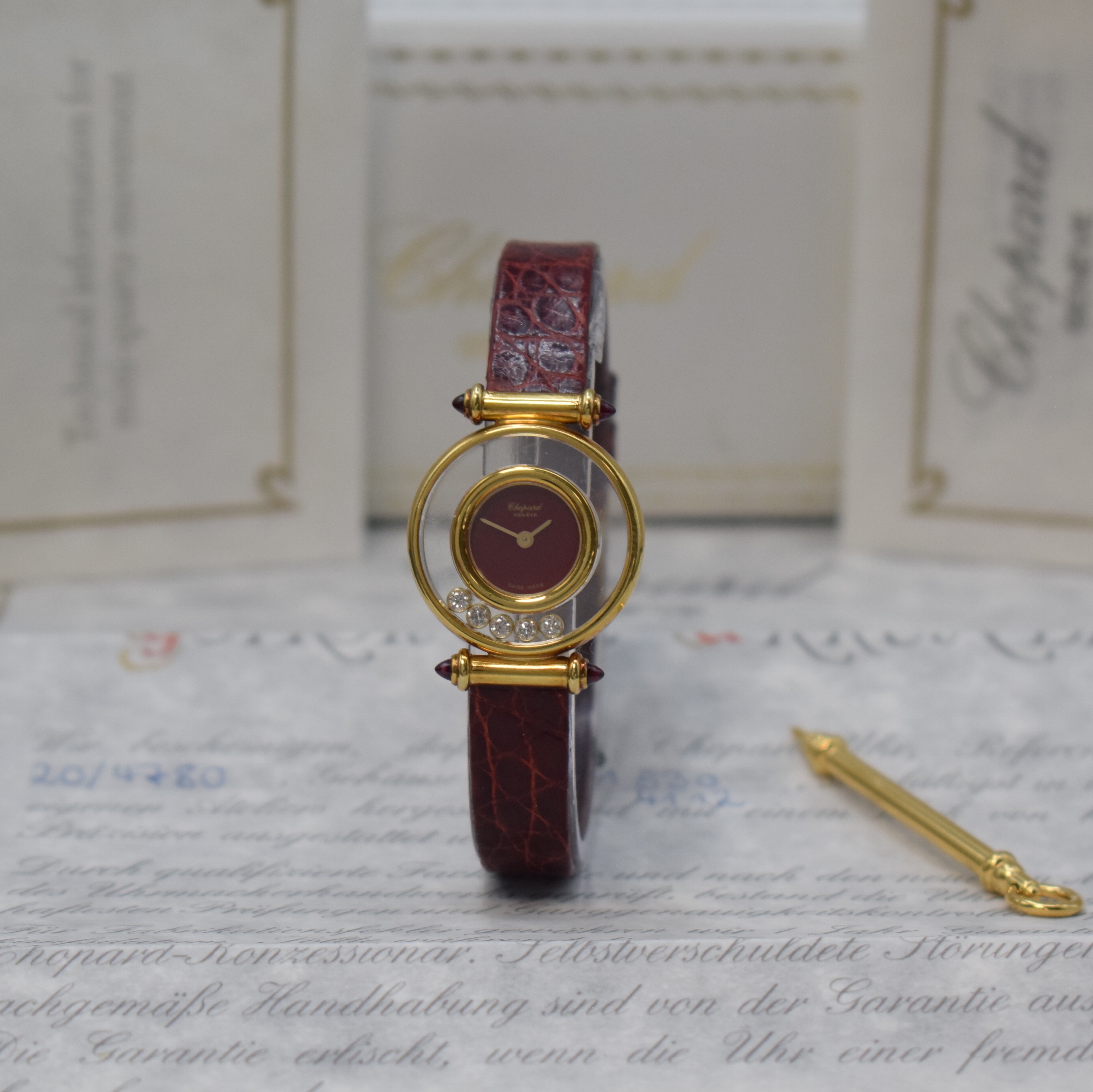 CHOPARD HAPPY Diamonds Damenarmbanduhr in GG 750/000 Referenz 4112, Schweiz verk. lt. beil. Pap. 11/1991, quarz, gedr. Geh., orig. Lederband m. verg. ...