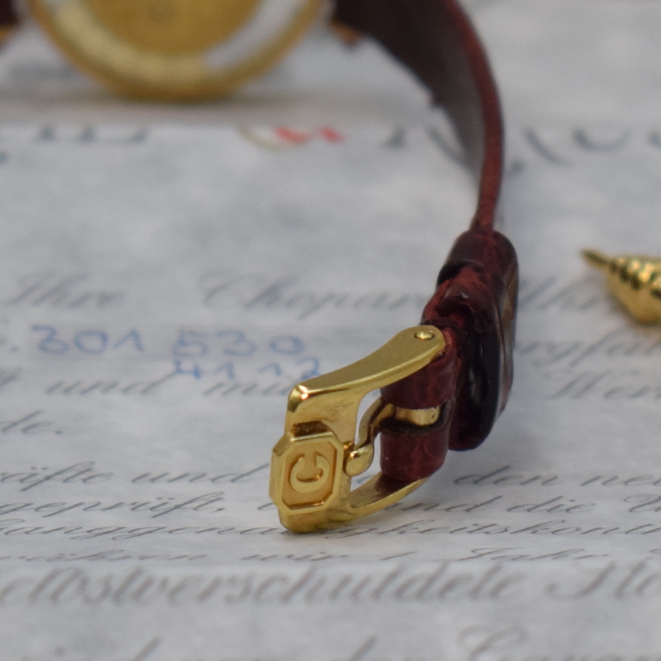 Detail b: CHOPARD HAPPY Diamonds Damenarmbanduhr in GG 750/000 Referenz 4112, Schweiz verk. lt. beil. Pap. 11/1991, quarz, gedr. Geh., orig. Lederband m. verg. ...