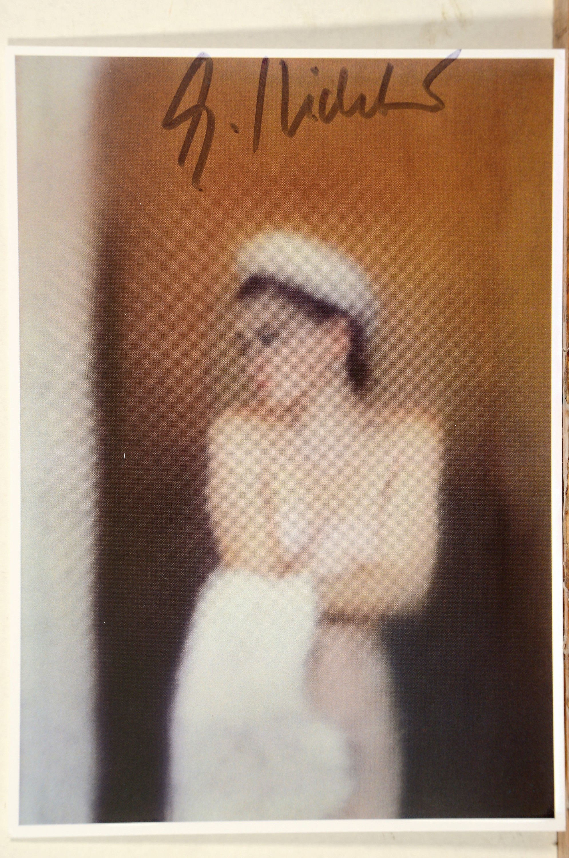 Detail k: Gerhard Richter, geb. 1932, kleine Badende, Postkartenmultiple, Farboffset, handsign., ca. 15x10cm