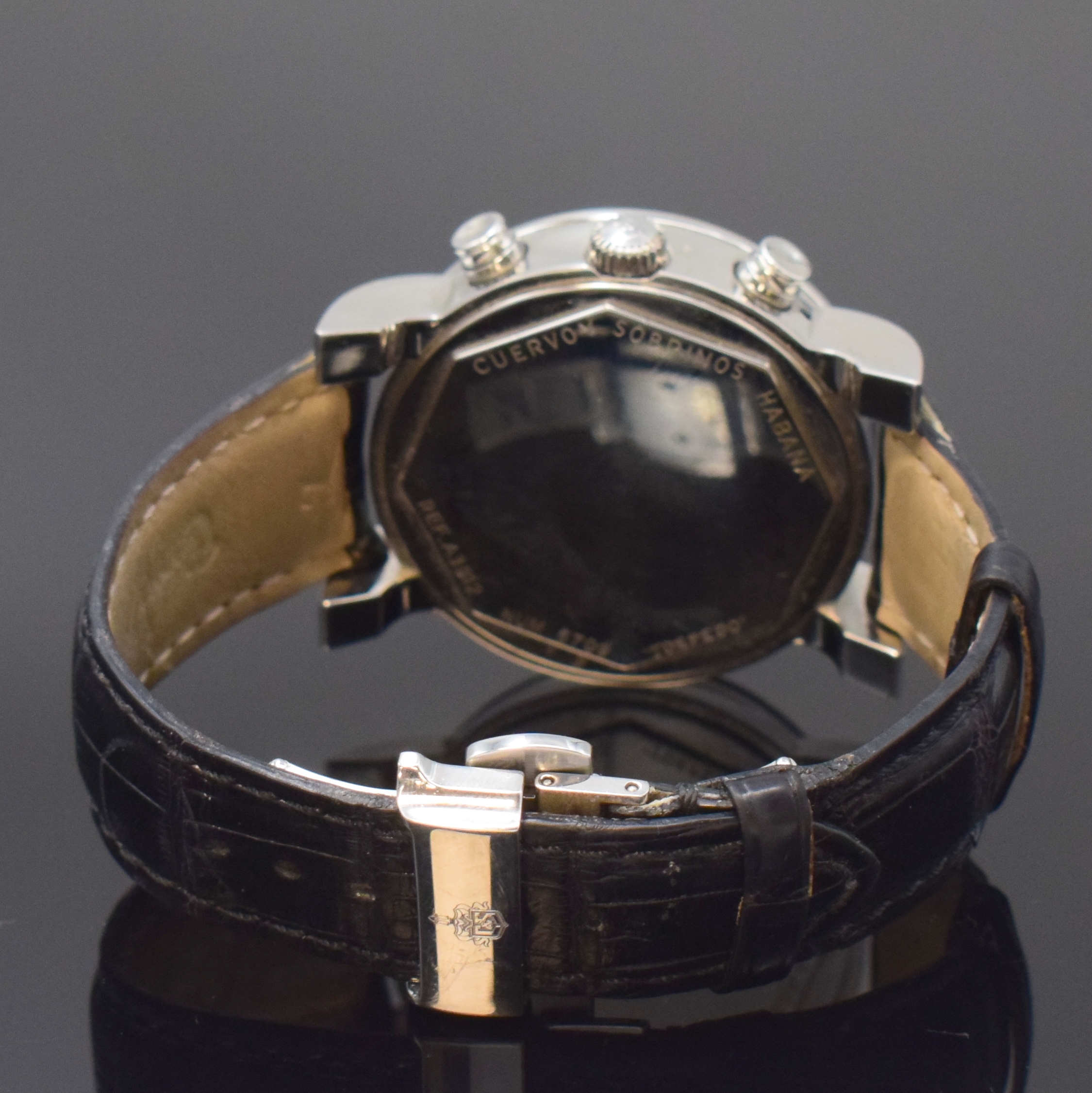 Detail b: CUERVO & SOBRINOS Torpedo Herrenchronograph in Stahl Referenz A3012, Schweiz um 2020, Automatik, großes Geh. m. gekehlter Lünette, Boden verschr., ...