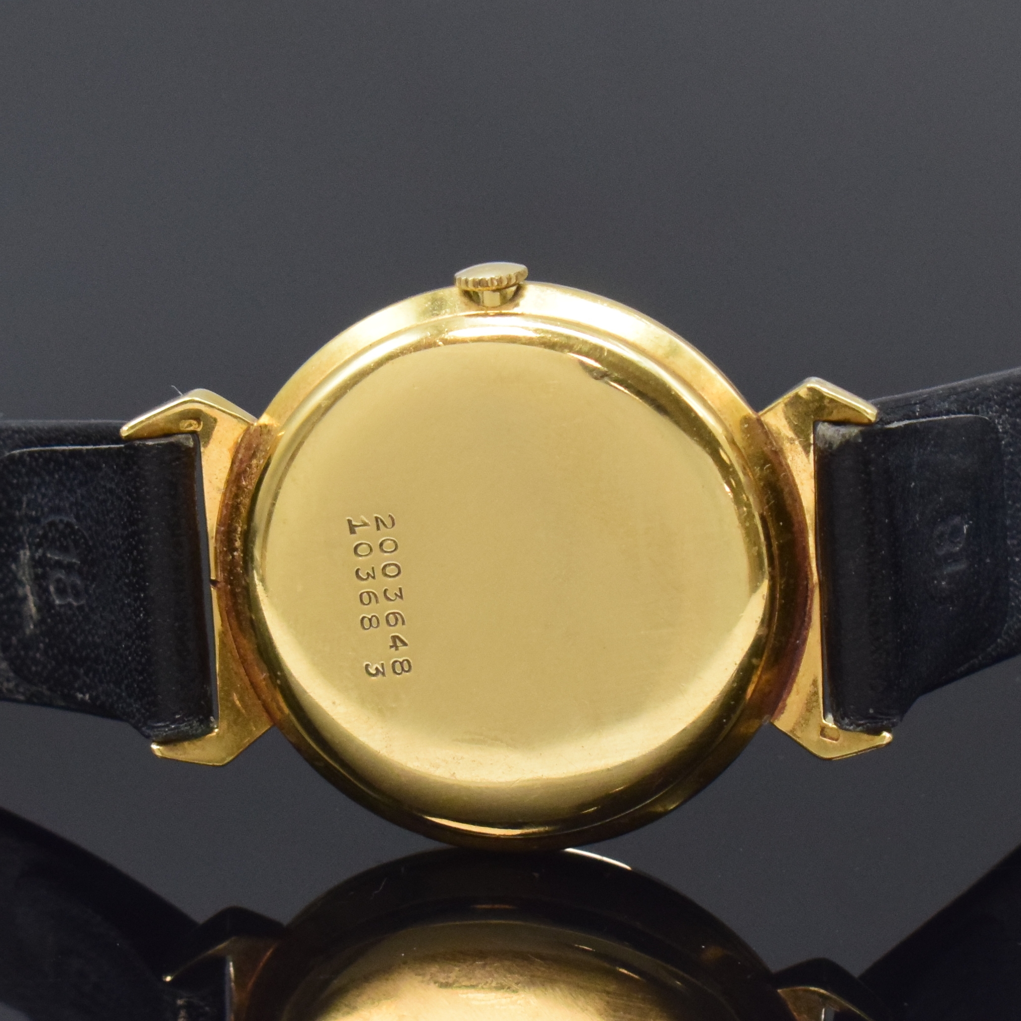 Detail c: UNIVERSAL Geneve Automatik Armbanduhr Kaliber 215 in GG 750/000 Referenz 10368 3, Schweiz um 1965, 3-tlg. Geh., Boden u. Glasrand aufgedr., gold. ...