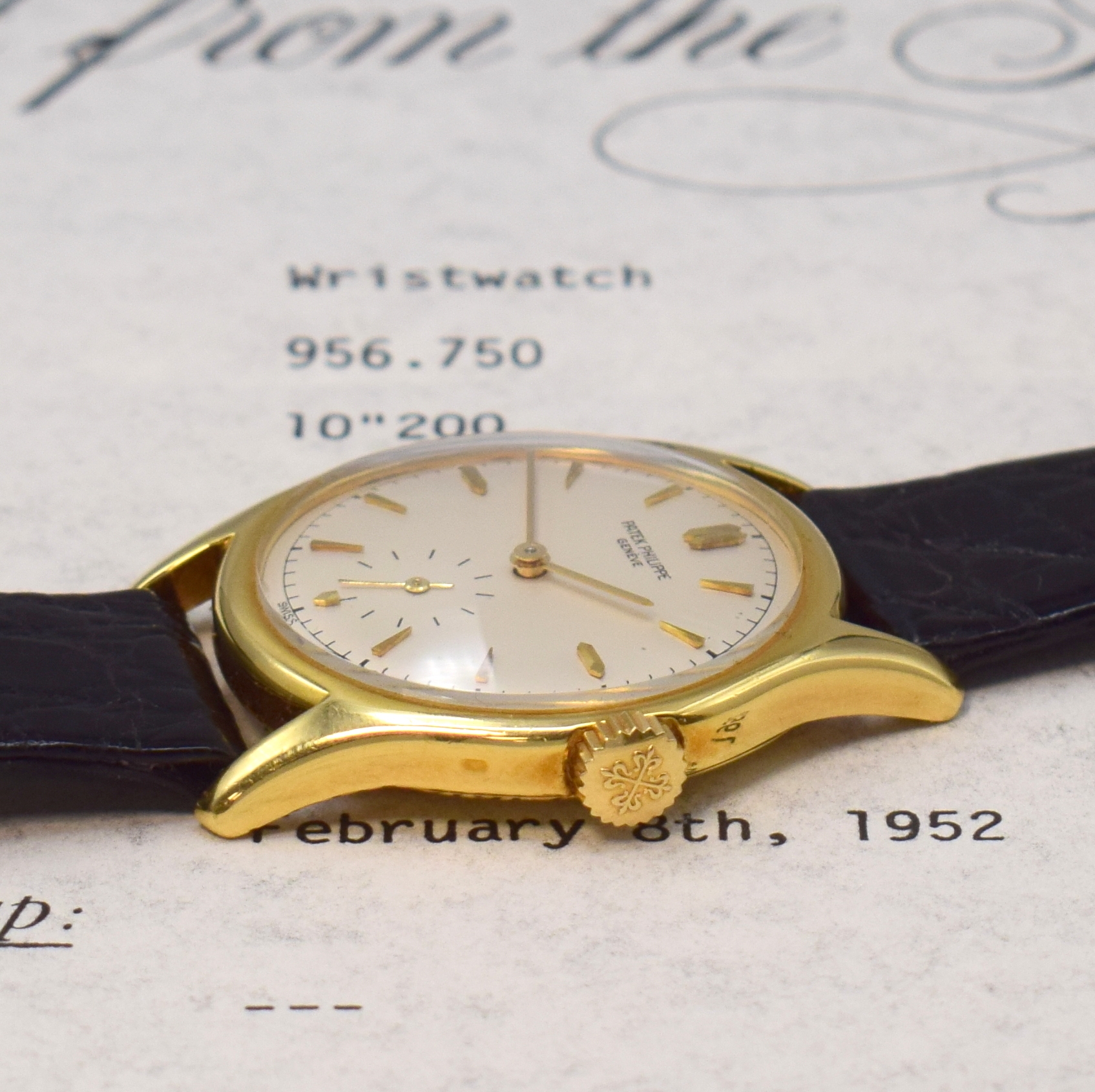 Detail b: PATEK PHILIPPE Armbanduhr Referenz 2464 in GG 750/000, Schweiz verkauft 1952, Handaufzug, 2-tlg. Geh., Boden aufgedr., orig. Krone, silb. ...