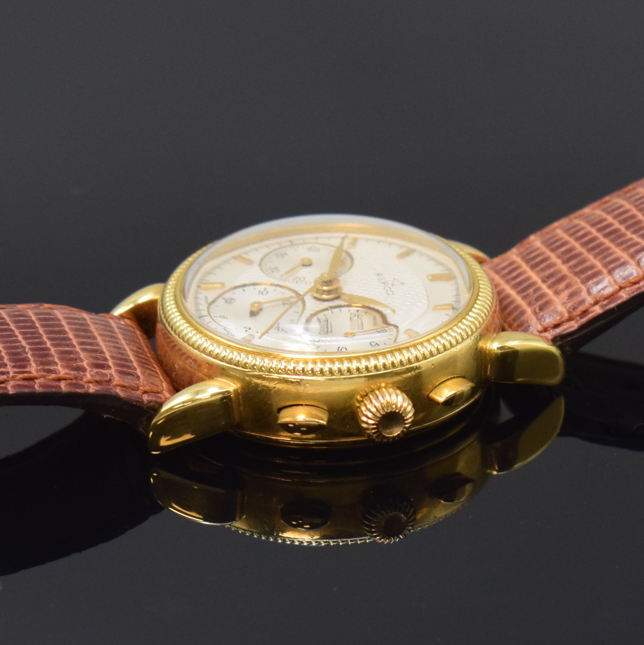 Detail b: REPCO Armbandchronograph in GG 750/000, Schweiz um 1990, Handaufzug, beids. vergl. Geh., Boden aufgedr., geriffelte Lünette, silb. ...