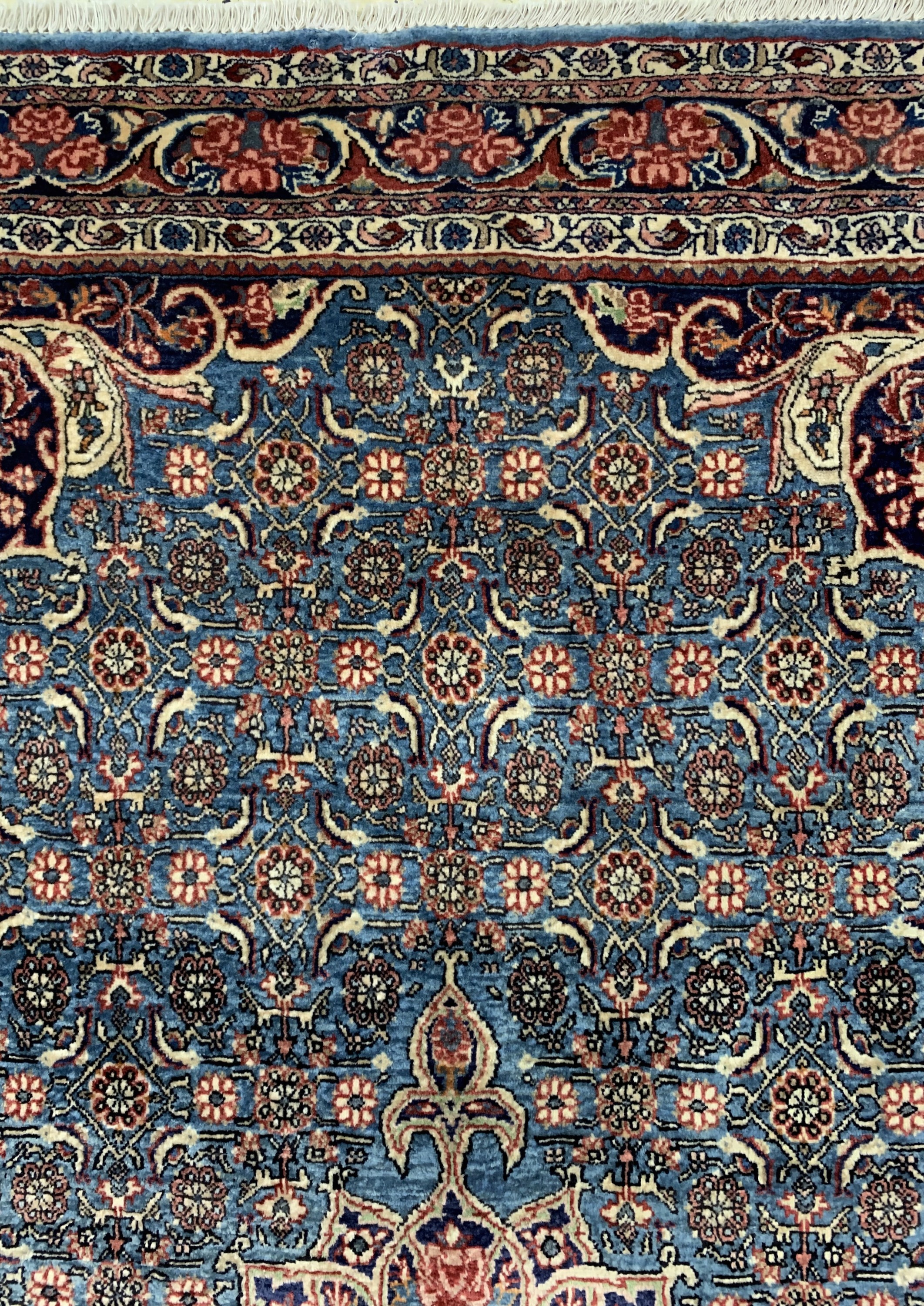 Detail c: Rosenbidjar fein, Persien, Ende 20.Jhd, Korkwolle auf Baumwolle, ca. 200 x 140 cm, EHZ: 1-2