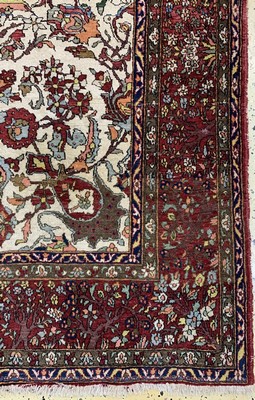 26785156a - Isfahan Mobarake antique, Persia, around 1900,wool on cotton, approx. 222 x 146 cm, old mothdamage, condition: 3. Rugs, Carpets & Flatweaves