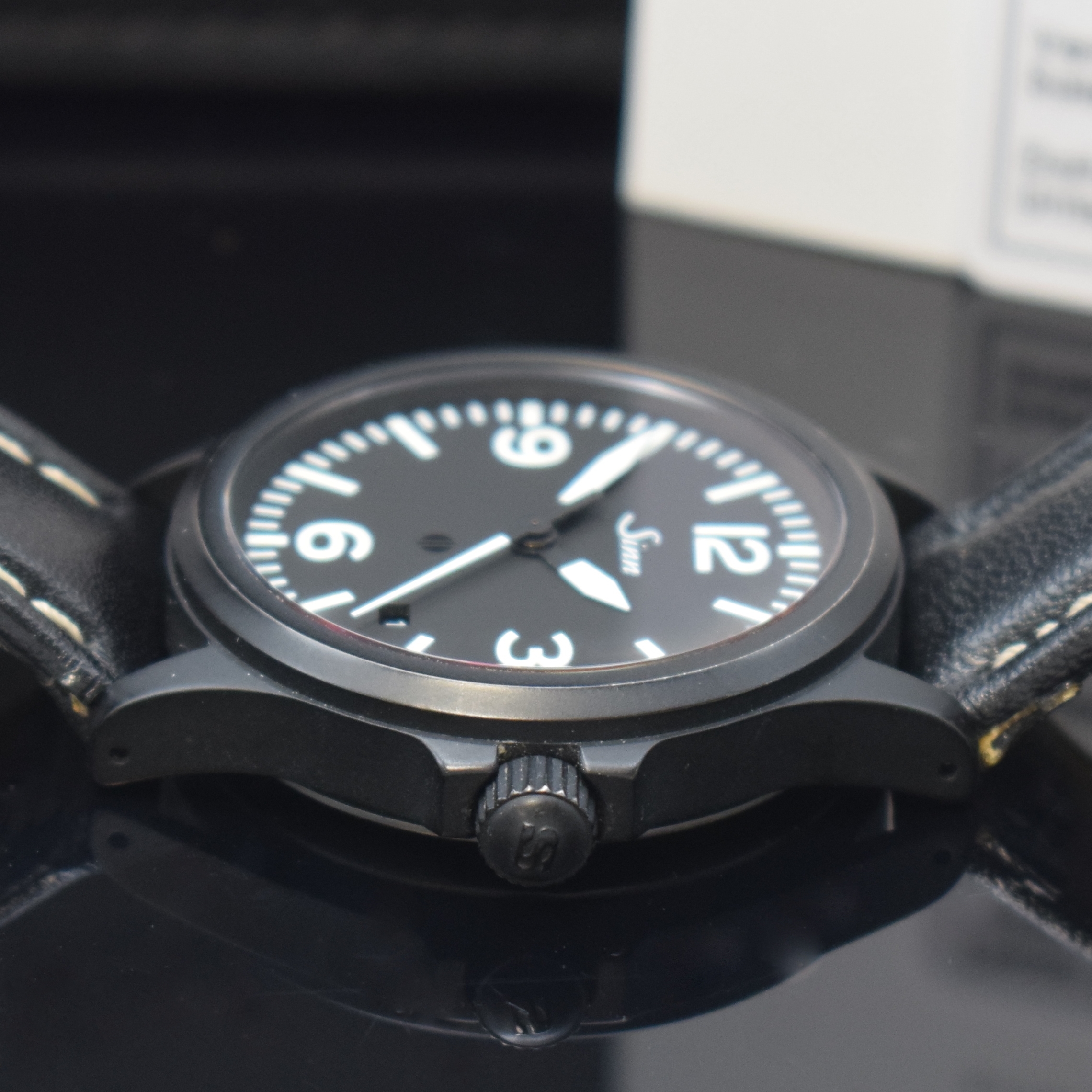Detail c: SINN Herrenarmbanduhr Referenz 656 S, Automatik, schwarz verchromtes Gehäuse inkl. Fortis Lederband m. Fortis Dornschl., Krone und Edelstahlboden ...