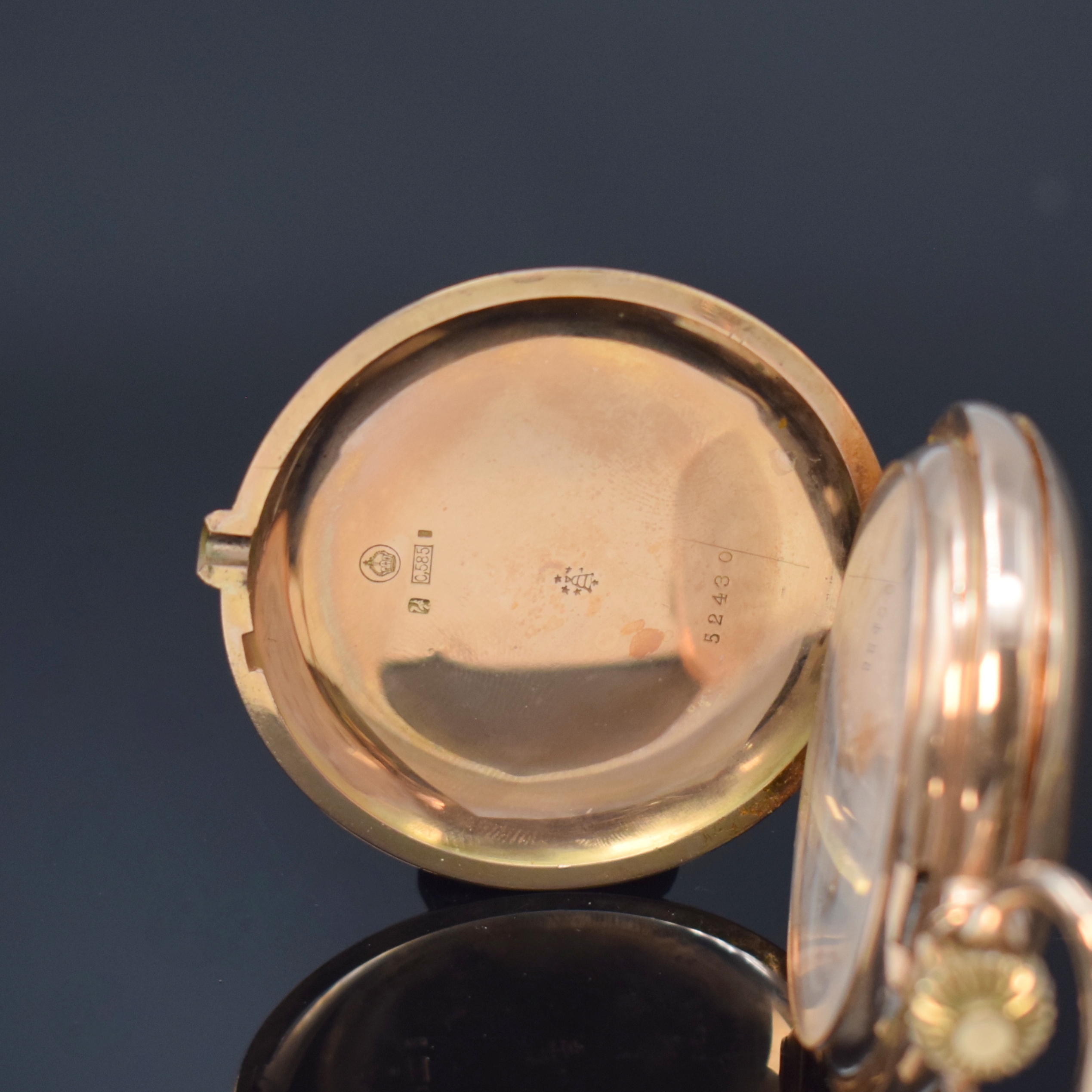 Detail a: UNION GLOCKE Savonette Herrentaschenuhr in RG 585/000 an GG 585/000 Kette, Deutschland um 1910, guill. 3-Deckel Goldgeh. m. a-Goutte Schlüssen l. ...