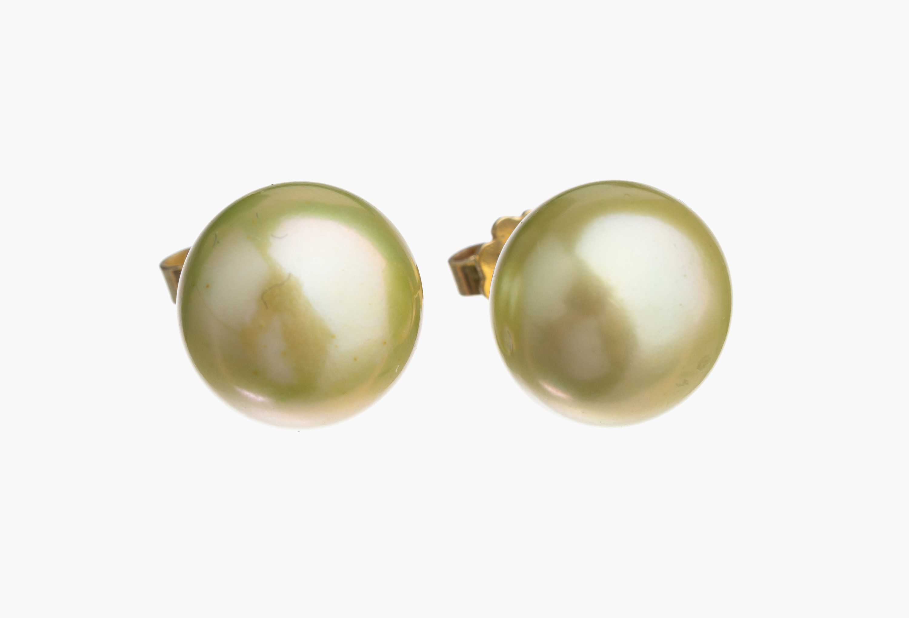 Paar 14 kt Gold Süßwasserzuchtperl-Ohrstecker, GG 585/000, boutonförm. grünliche Süßwasserzuchtperlen ca. 13 mm, ca. 6.8 g
